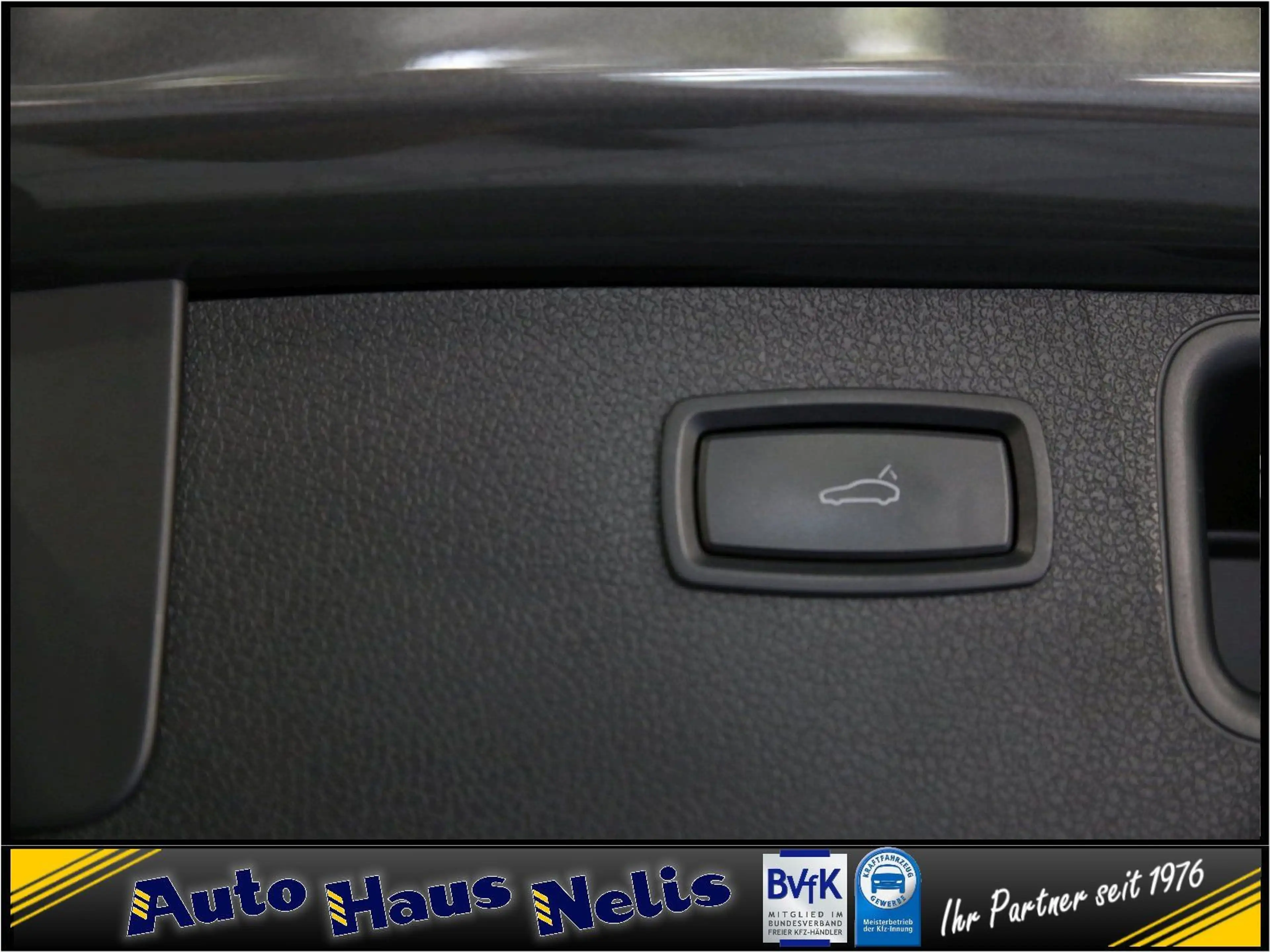 Porsche Macan S 3,0 TDI Bi-Xenon PDLS RFKam Luft PASM Ch — photo 20