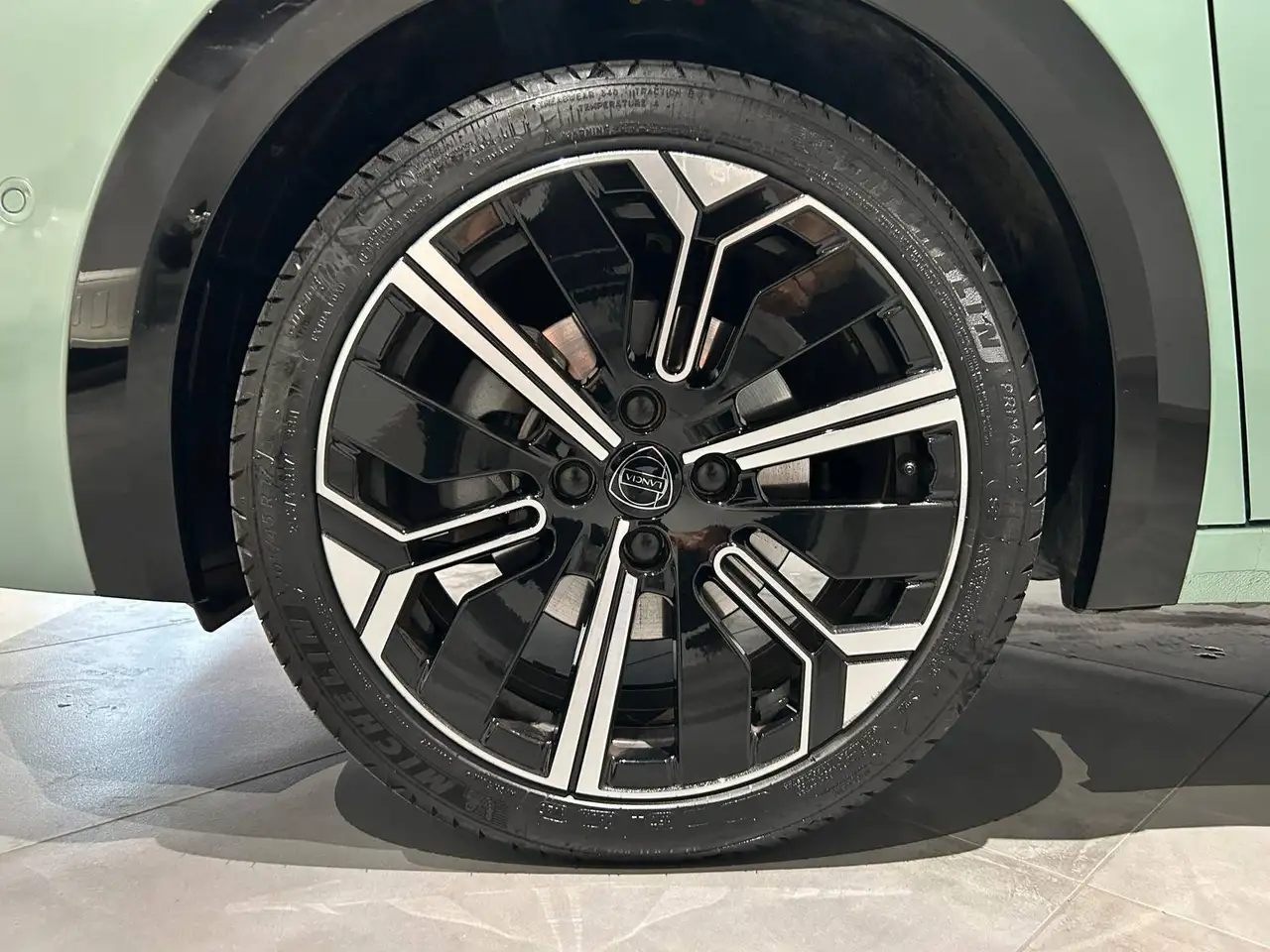 Lancia Ypsilon 2025 — фото 14