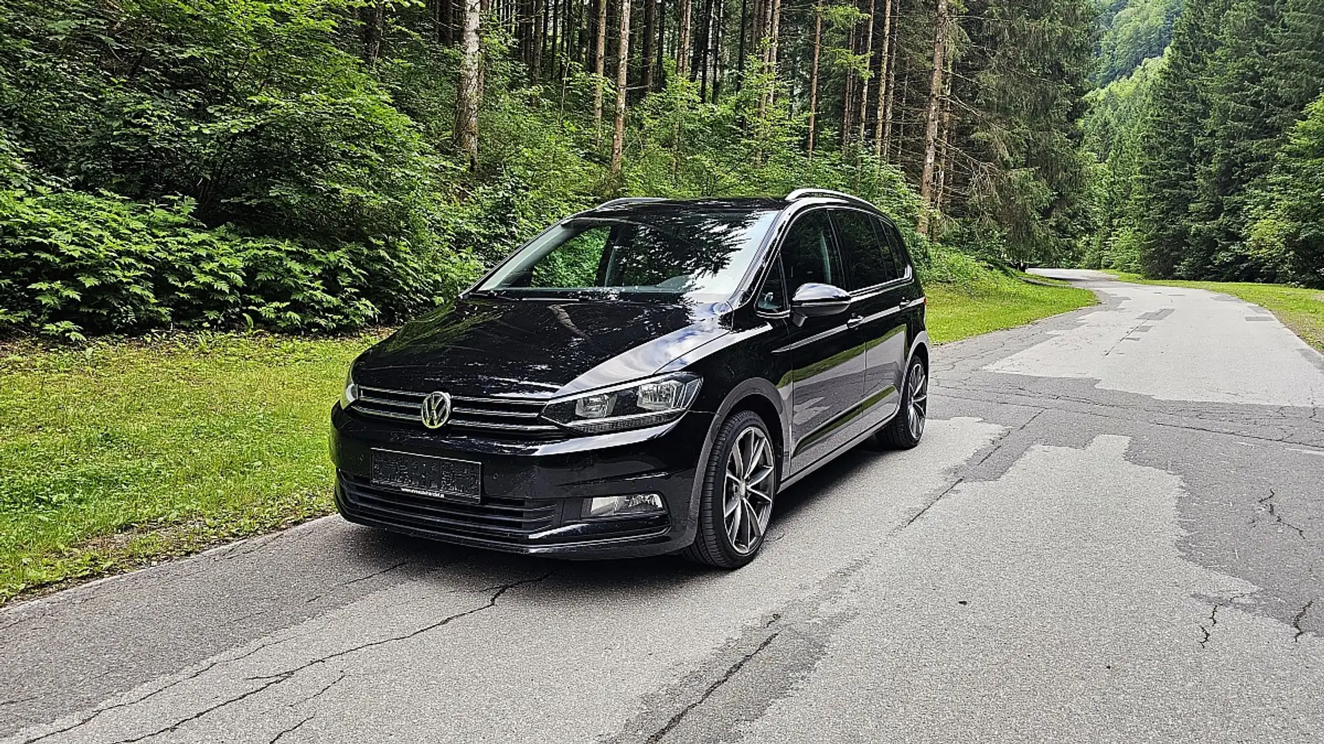Volkswagen Touran Comfortline TDI DSG Schwarz - 1