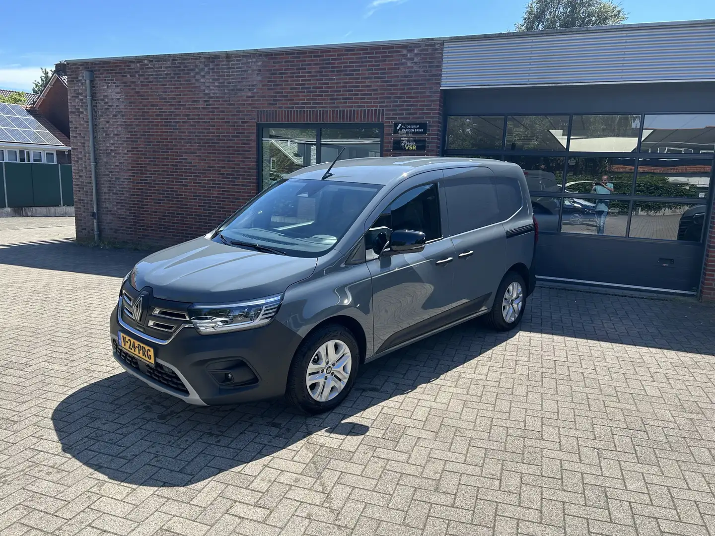 Renault Kangoo E-TECH Extra L1 44 kWh snelladen Grau - 1