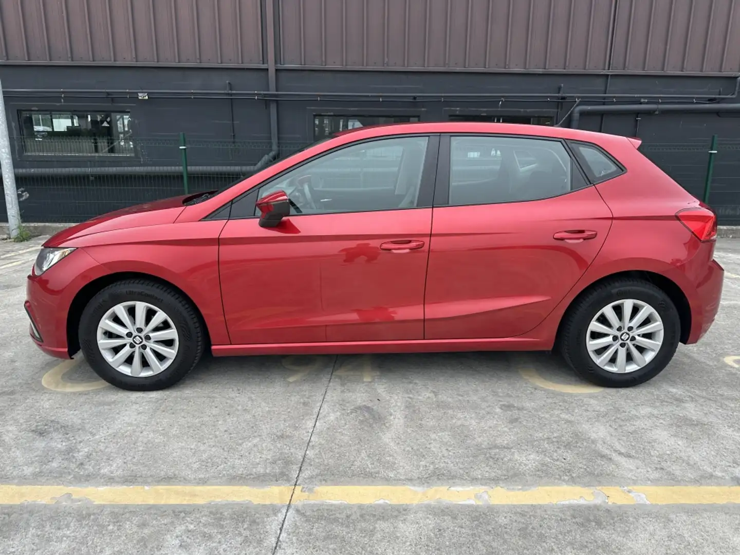 SEAT Ibiza 1.0 S&S Reference 75 Violet - 2