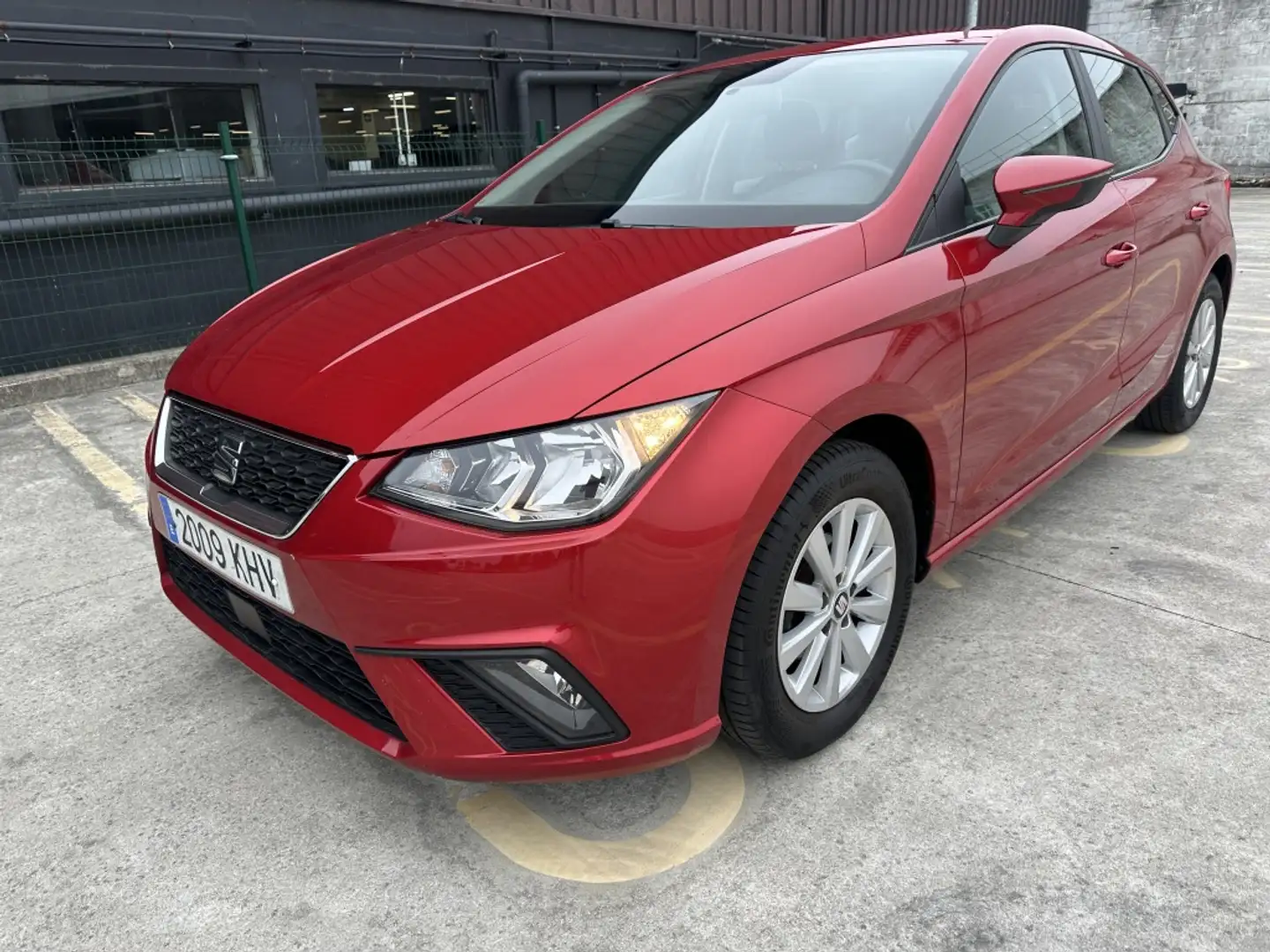 SEAT Ibiza 1.0 S&S Reference 75 Violet - 1
