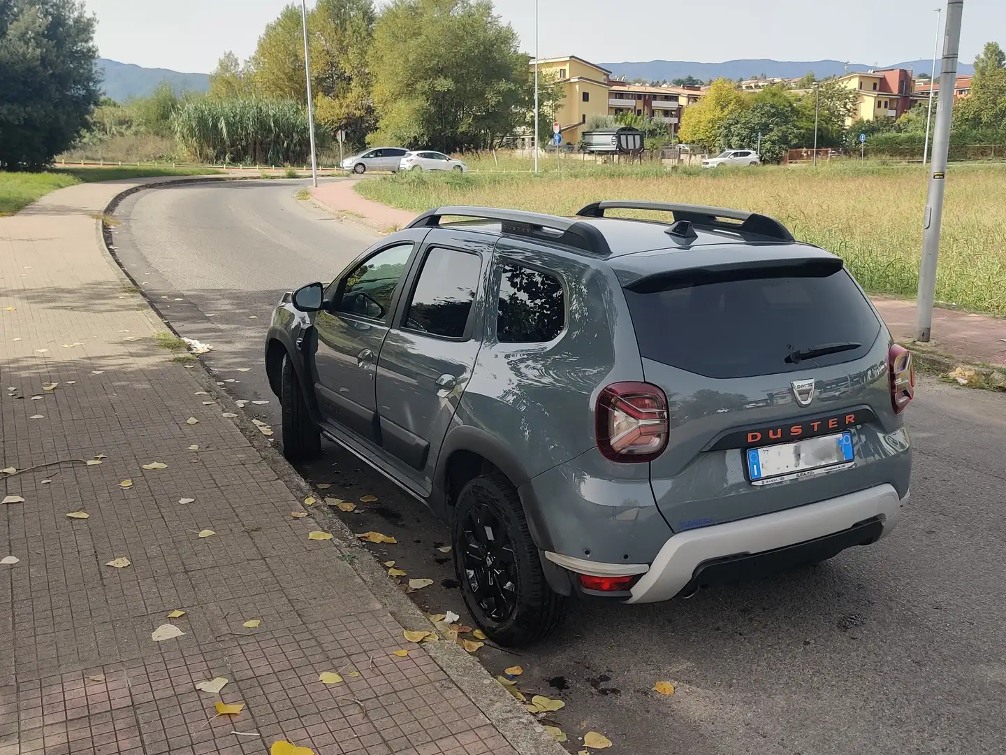 Dacia Duster 1.0 tce SL Extreme Gpl 4x2 100cv - 2