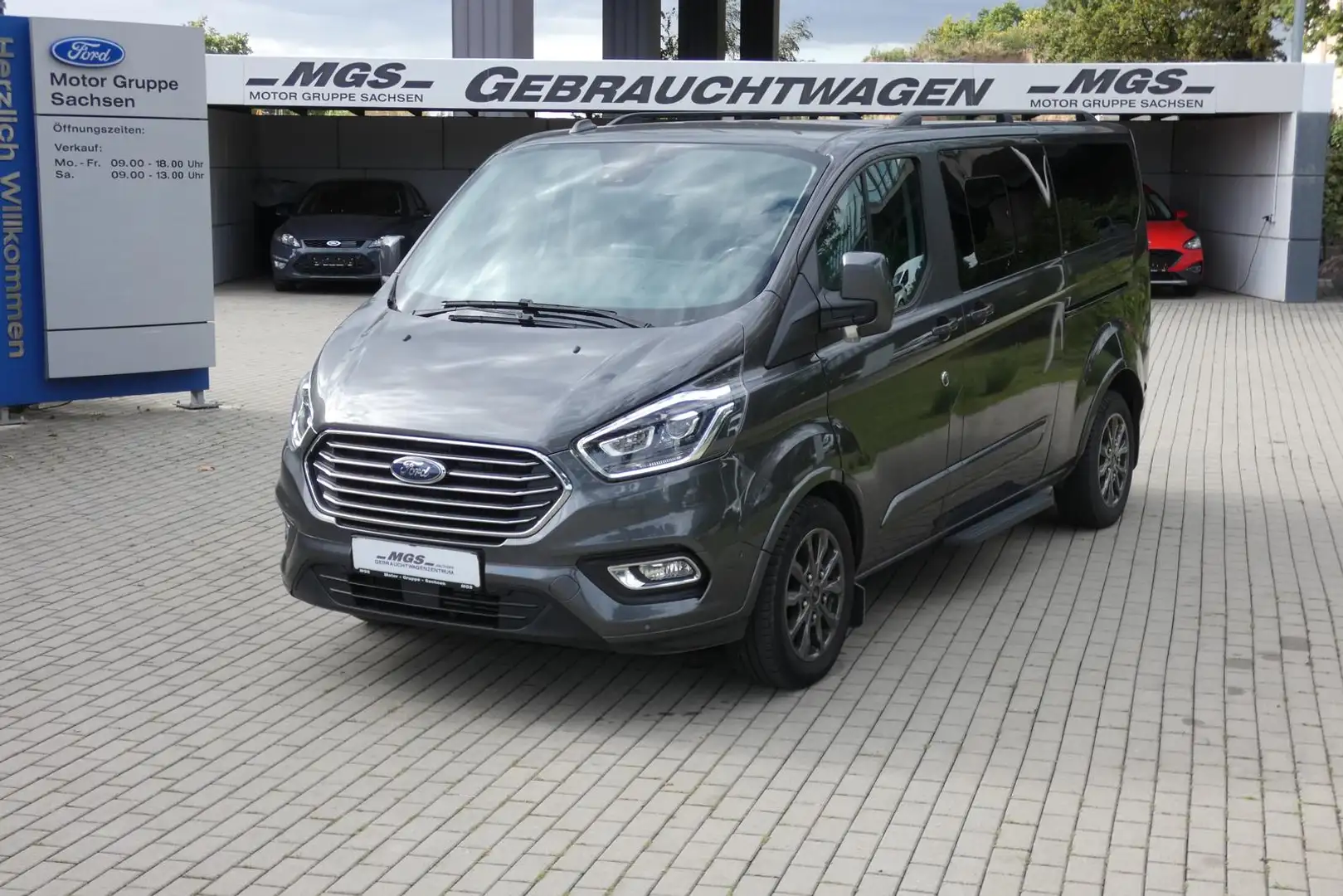 Ford Tourneo Custom 'Titanium X' #ACC #NAVI #AHK #XENON Grau - 2