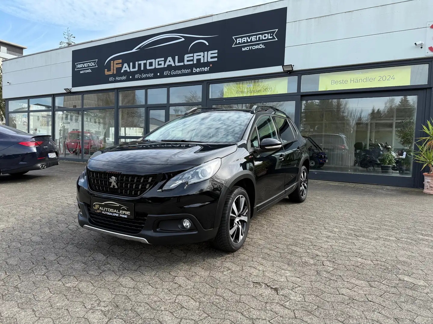 Peugeot 2008 Allure"2.HAND"TÜV/NEU"12MonateGarantie" Schwarz - 1