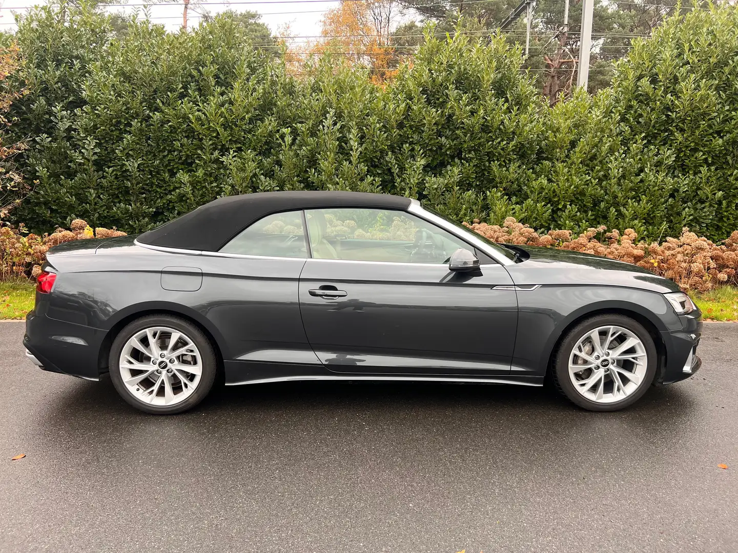 Audi A5 CABRIOLET 40TFSI QUATTRO Grijs - 2