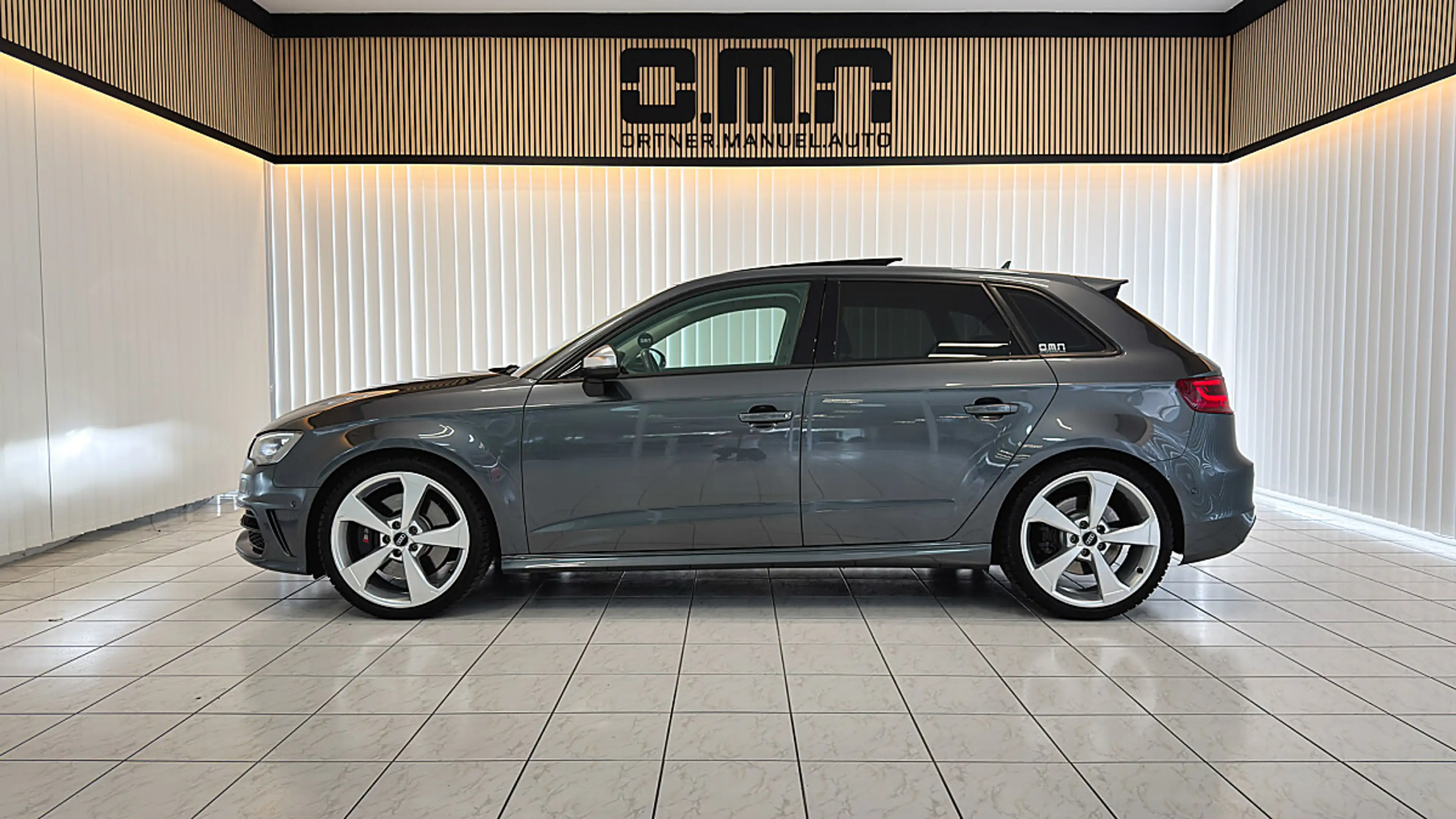 Audi S3 SB 2,0 TFSI quattro S-tronic — photo 9