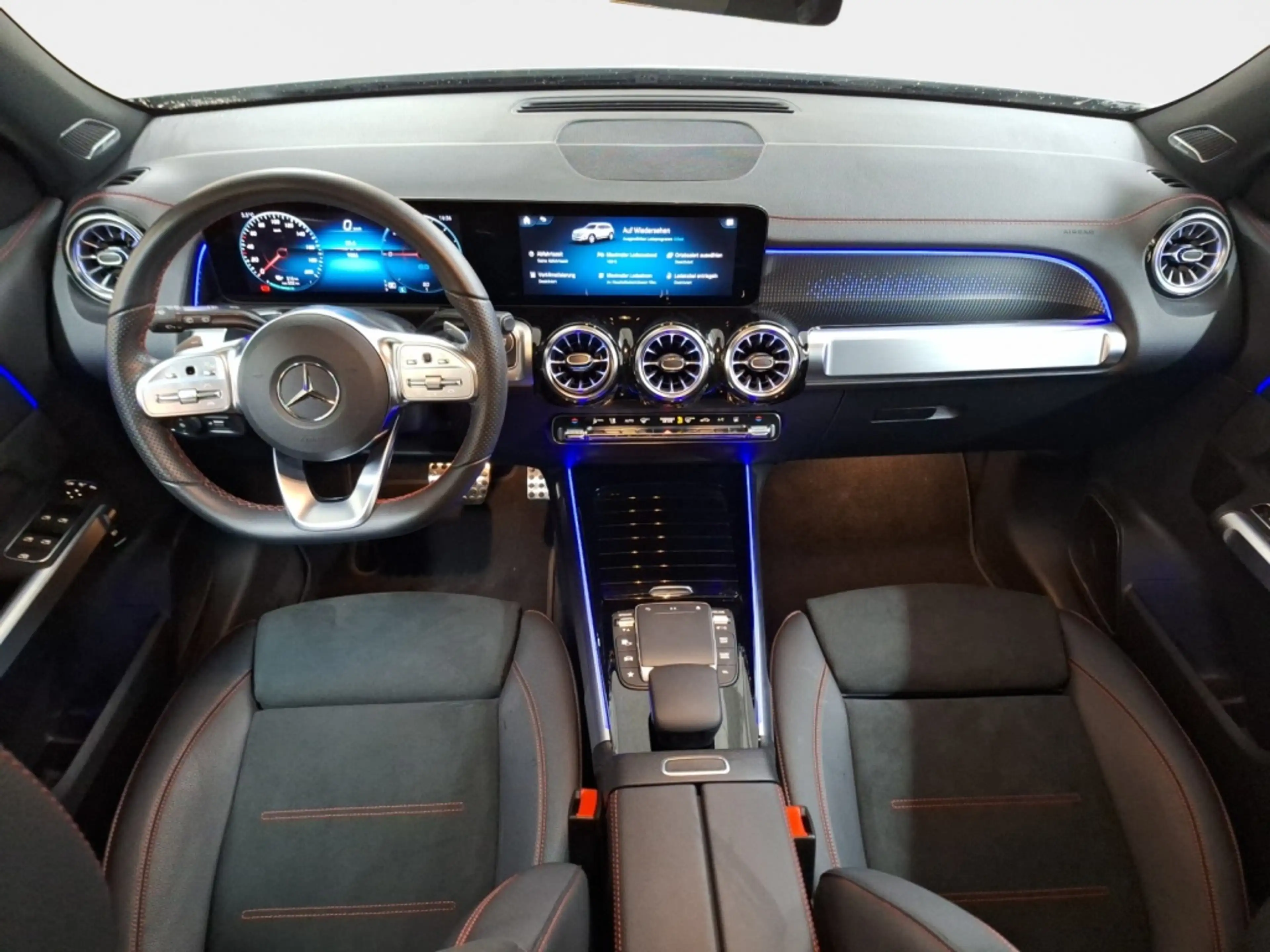 Mercedes-Benz EQB 300 4M AMG Night Pano 19" 360° Keyless LED — photo 11