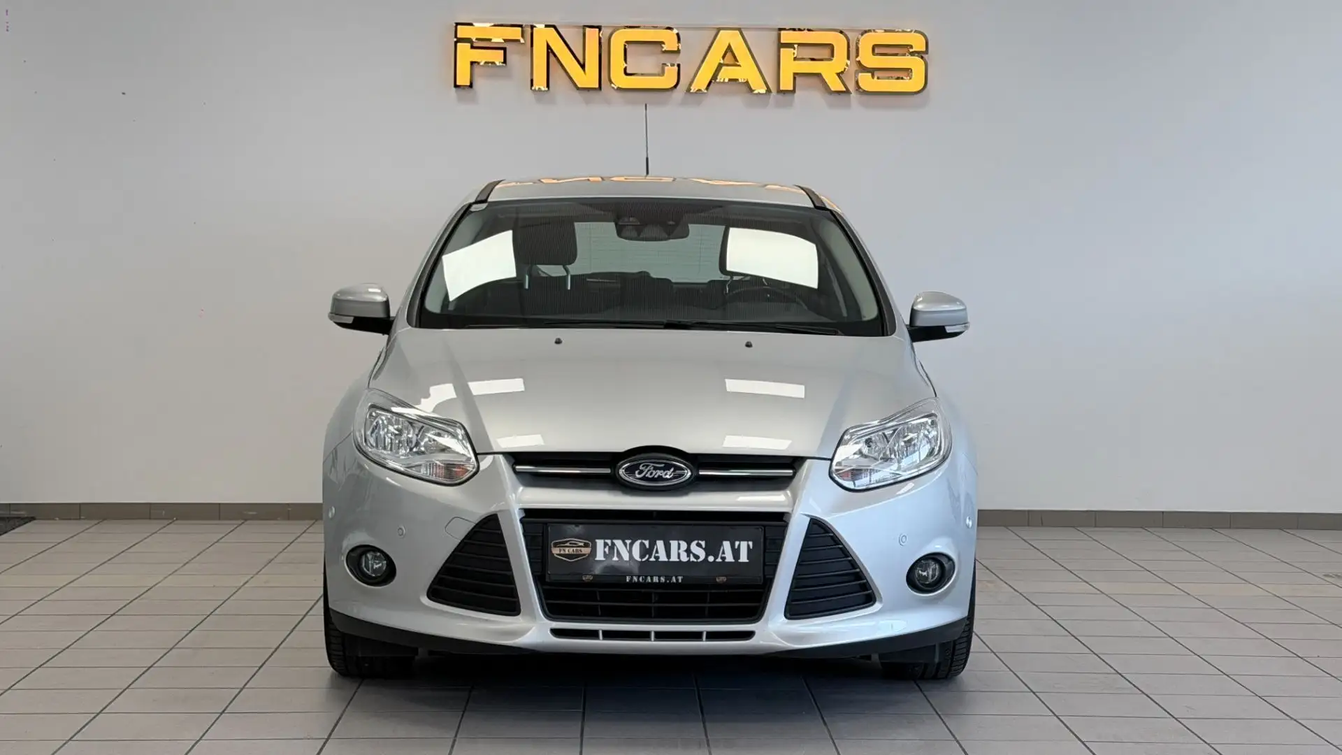 Ford Focus Easy 1,0 EcoBoost Silber - 2