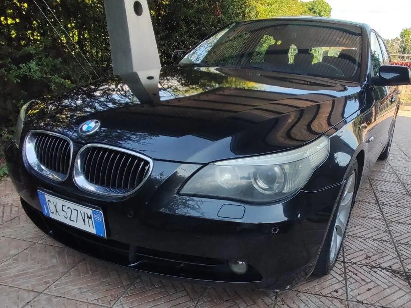 BMW 525 D Nero - 1