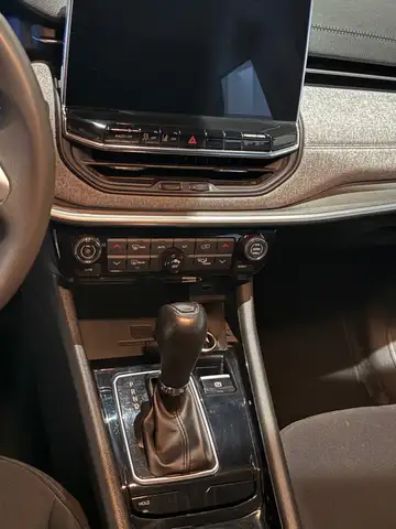 Jeep Compass view 14