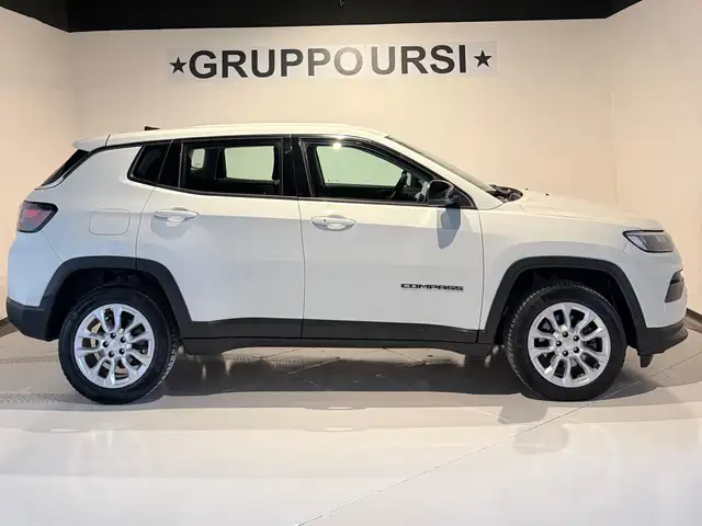 Jeep Compass view 7