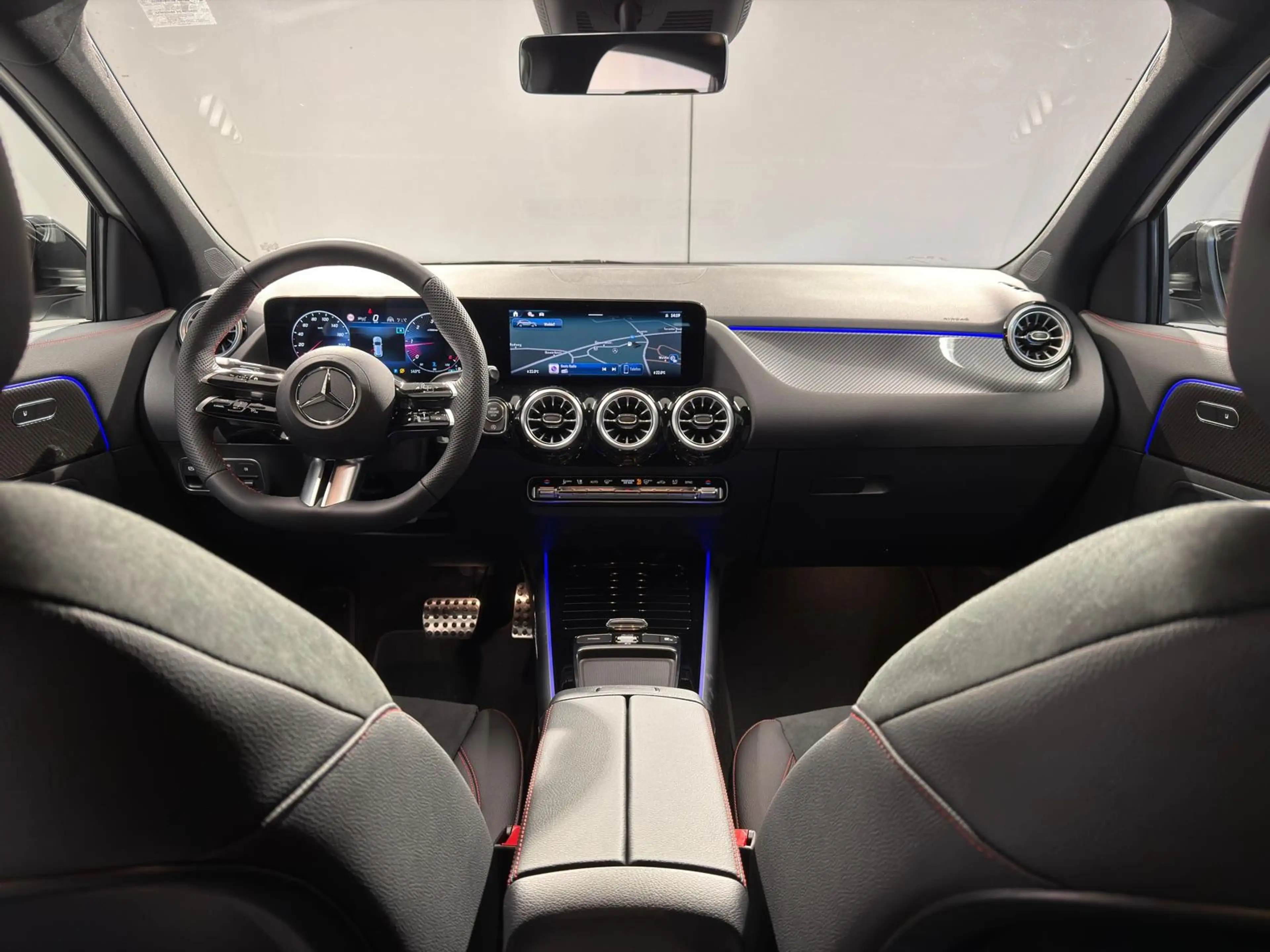 Mercedes-Benz GLA 200 d 4MATIC Österreich-Edition — photo 10
