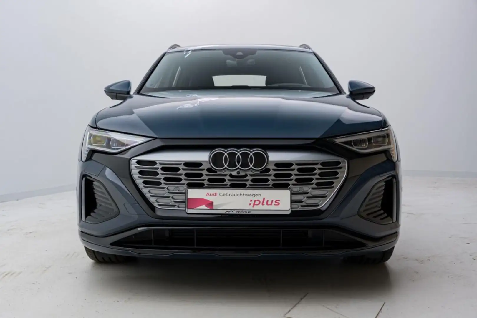 Audi Q8 e-tron 55*QUA*S-LINE*MATRIX*LEDER*HUD*NAV*AHK Blau - 2