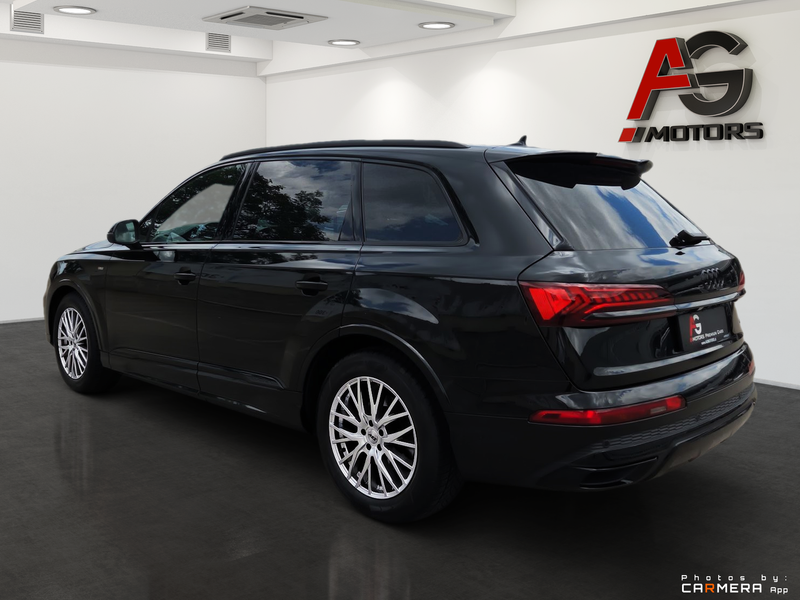 Audi Q7 45 TDI S-line quattro Tiptronic — photo 8
