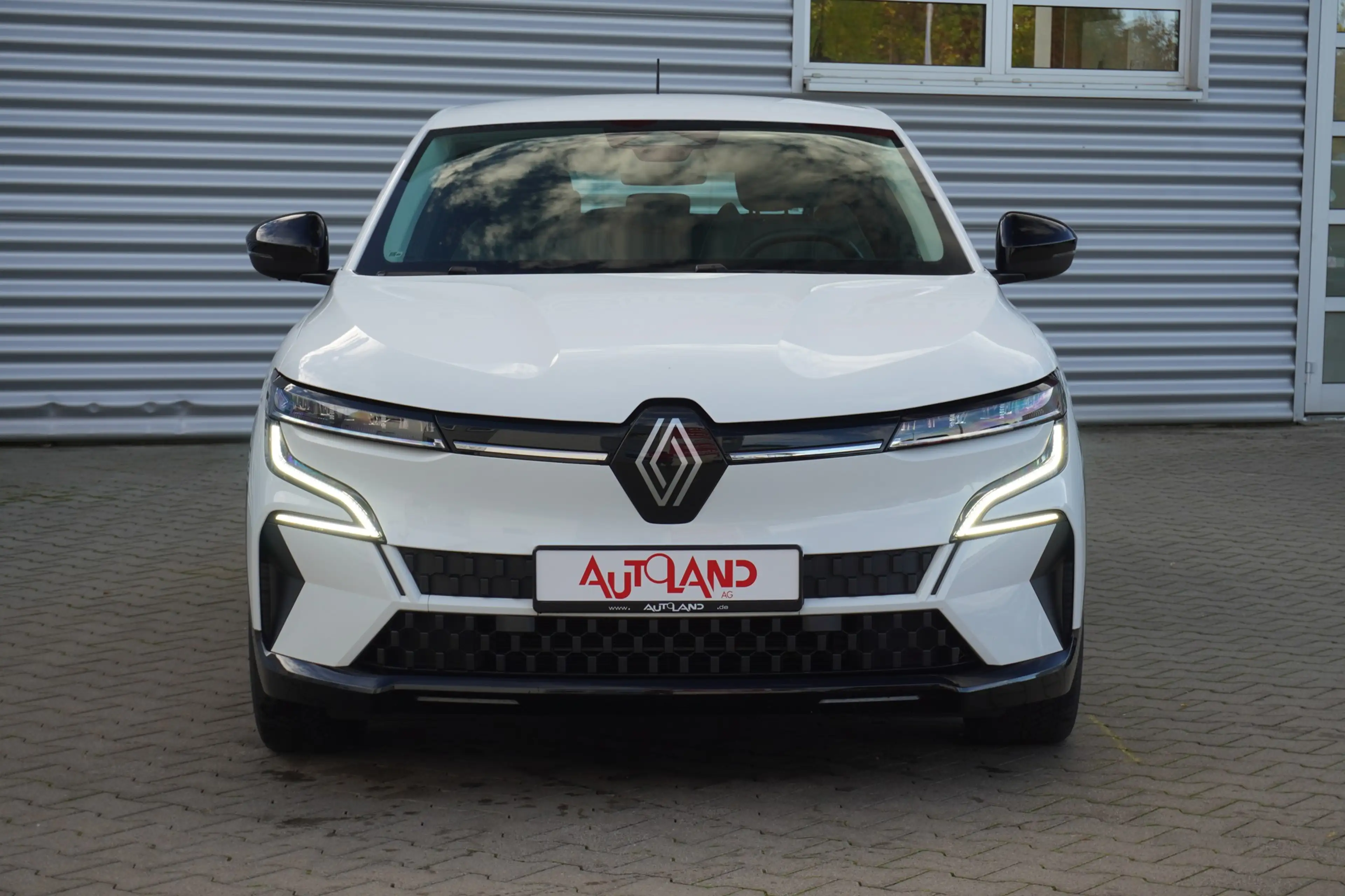 Renault Megane E-Tech Electric Equilibre EV40 LED Kamera — photo 3