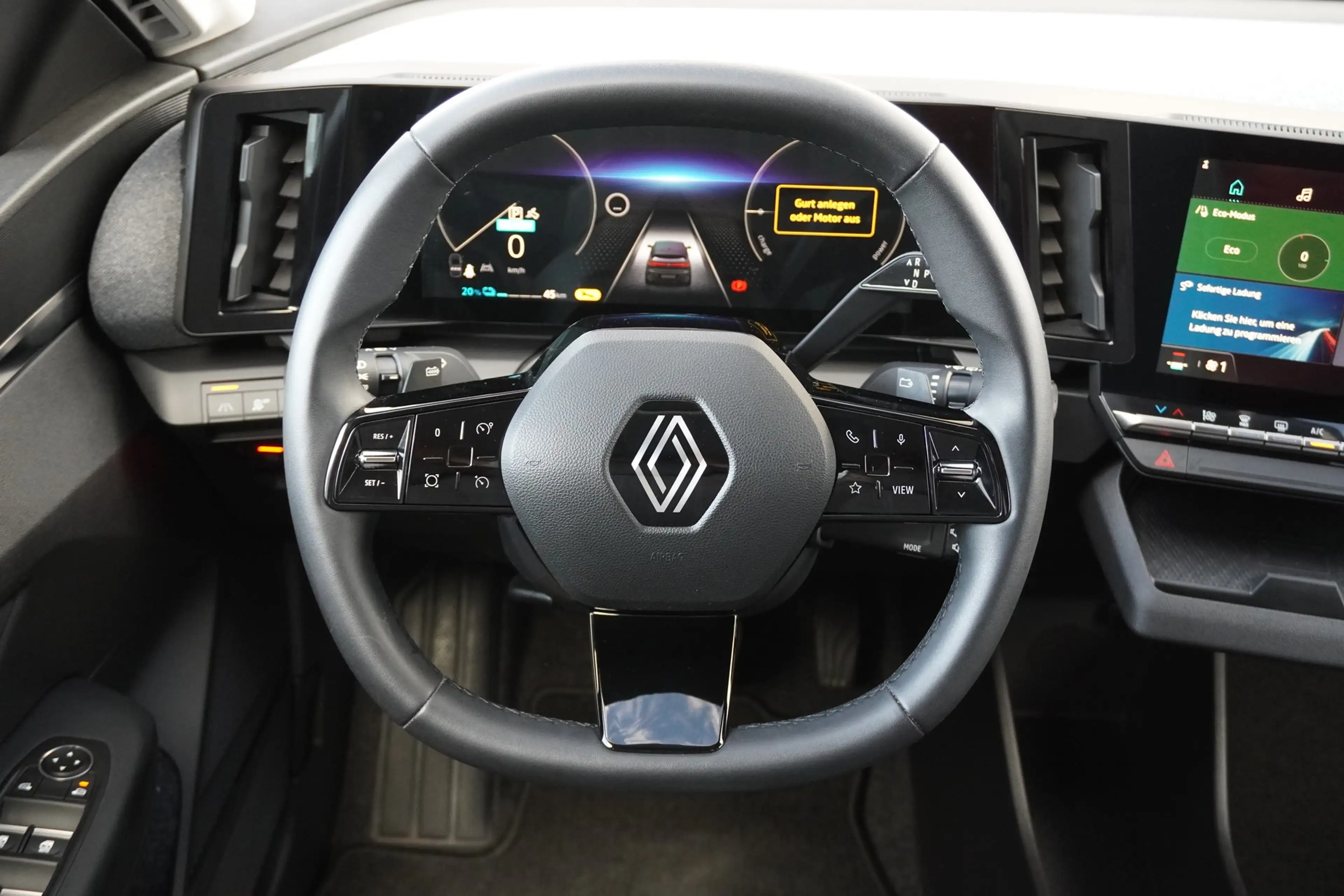 Renault Megane E-Tech Electric Equilibre EV40 LED Kamera — photo 12