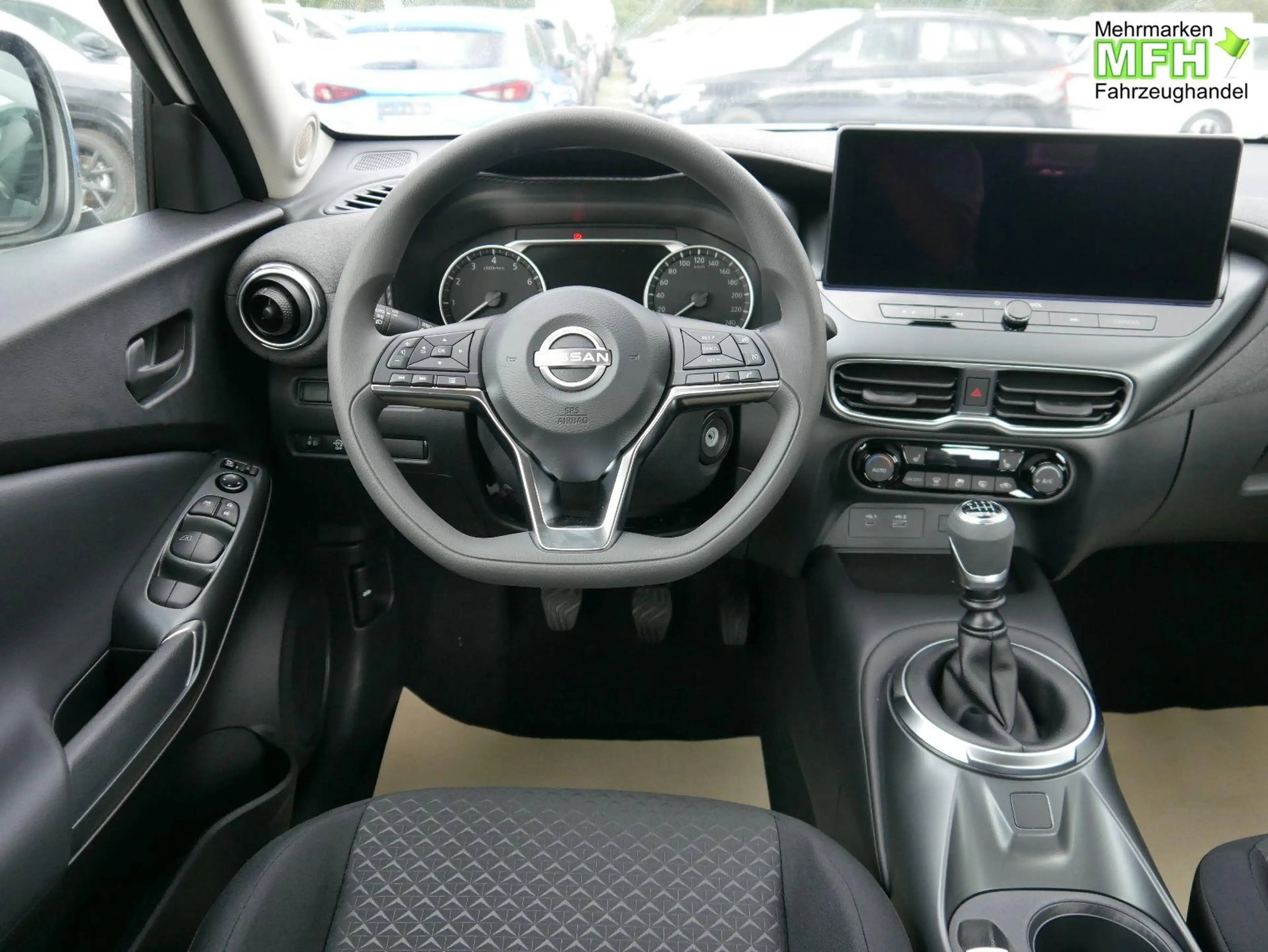 Nissan Juke Acenta 1.0 DIG-T Acenta*NAVI-ÜBER-SMARTLINK*TEM... — photo 11