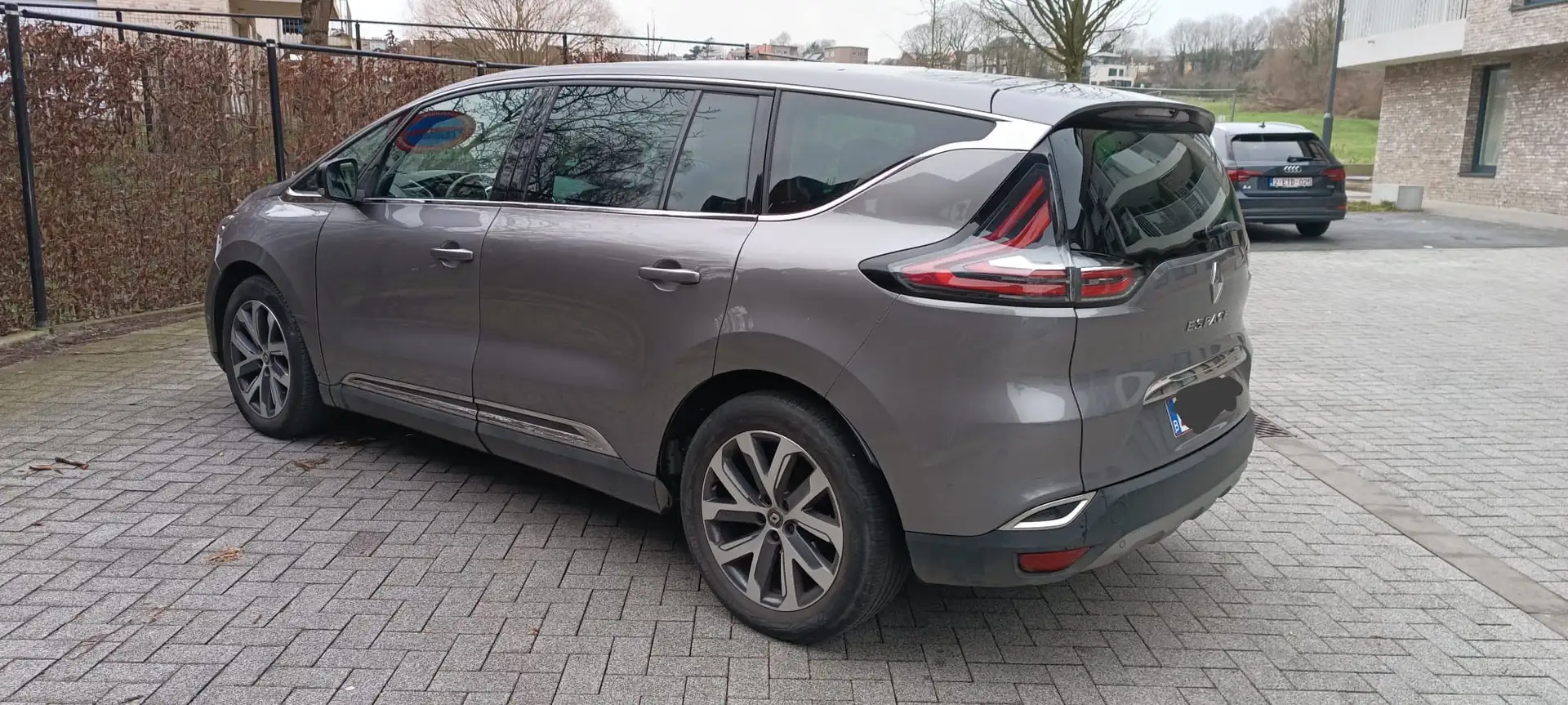 Renault Espace 1.6 dCi Energy Intens EDC 7 places - 2