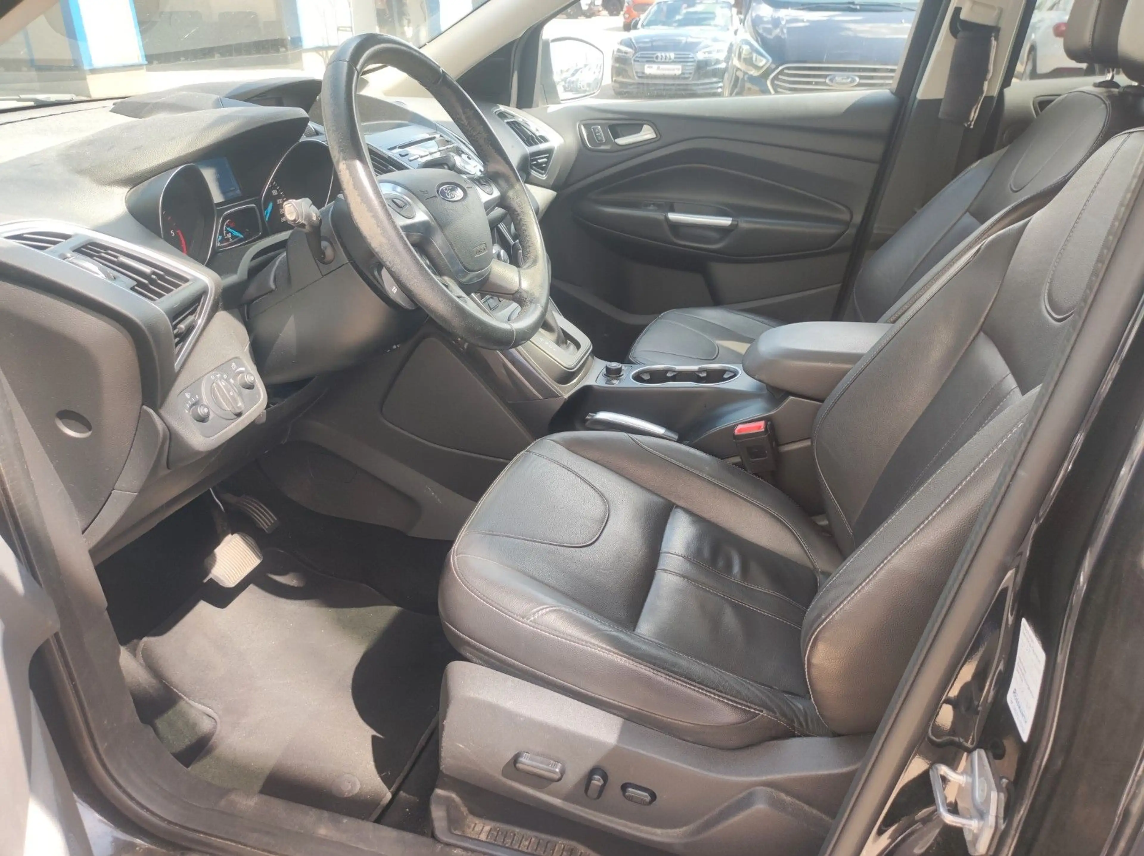 Ford Kuga 2.0 TDCi Titanium Allrad Auto *EXPORT/PANOR — photo 8