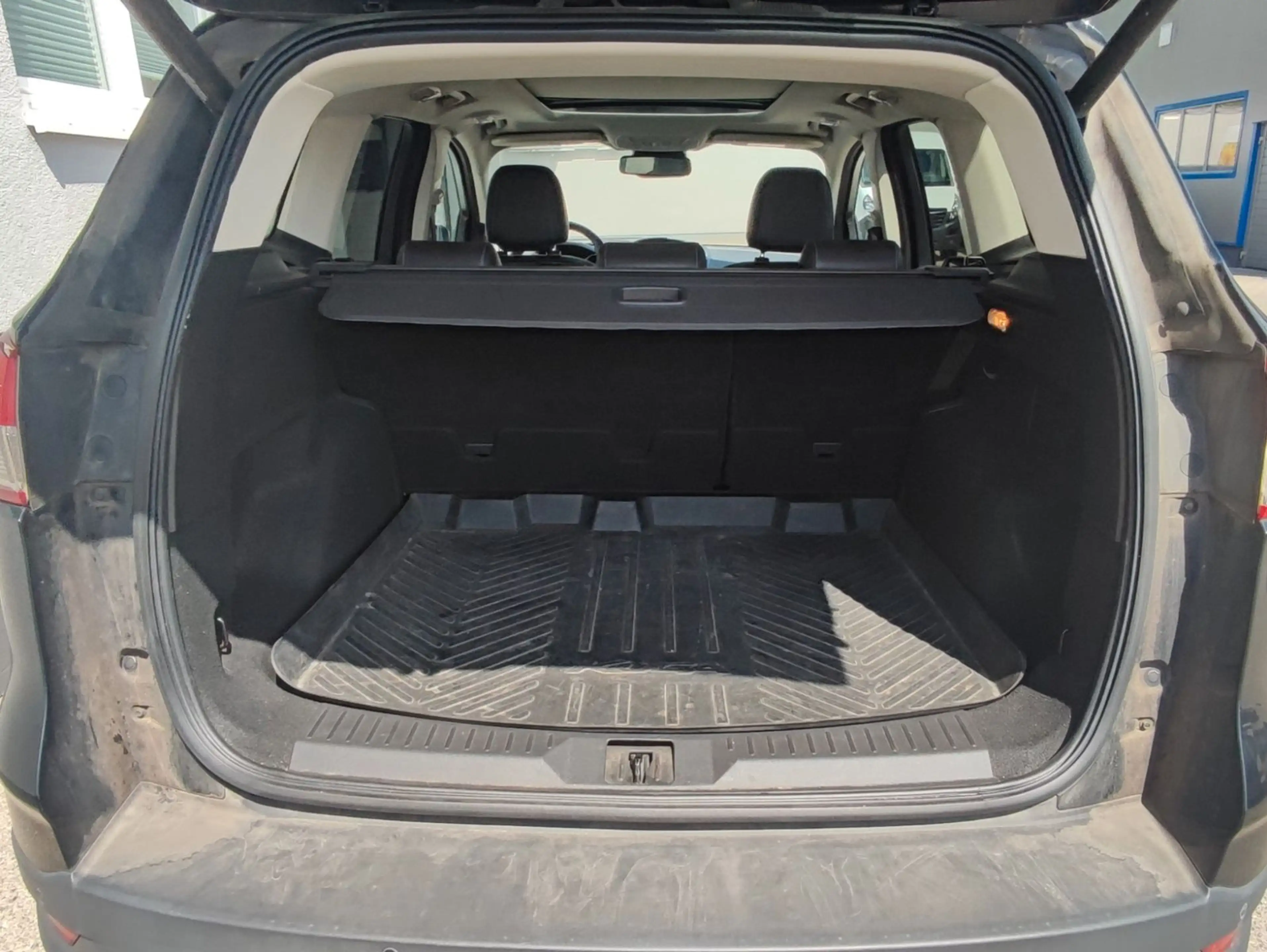 Ford Kuga 2.0 TDCi Titanium Allrad Auto *EXPORT/PANOR — photo 13