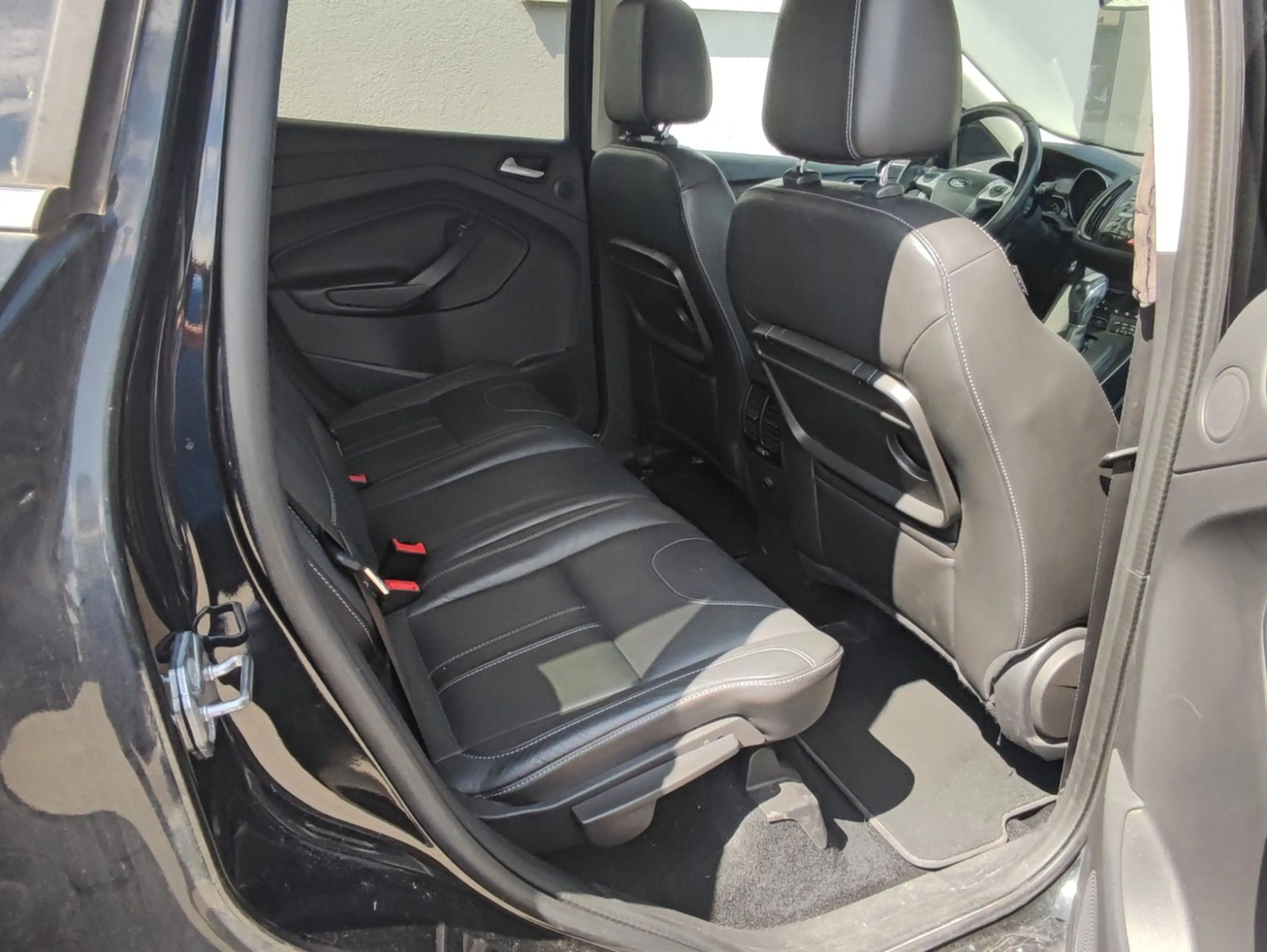 Ford Kuga 2.0 TDCi Titanium Allrad Auto *EXPORT/PANOR — photo 10