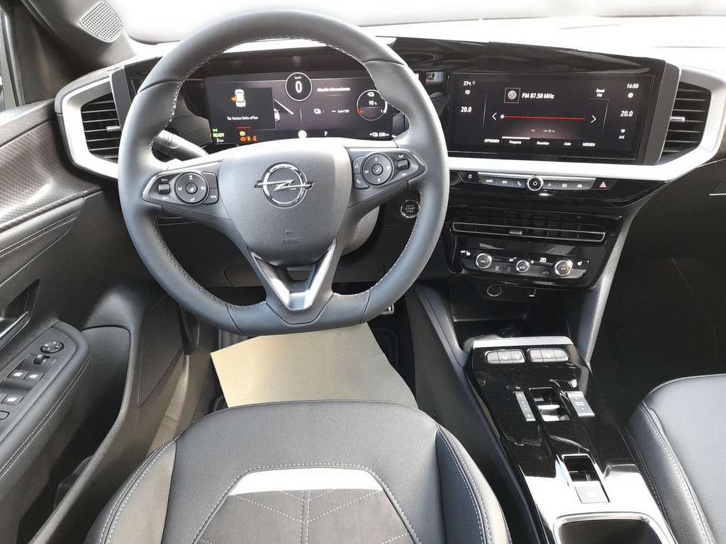 Opel Mokka E
