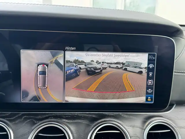 Mercedes-Benz E-Class view 18