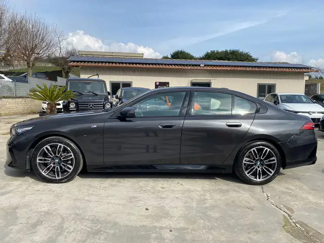 BMW M view 12
