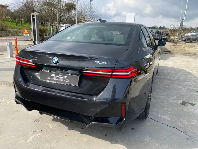 BMW M view 13