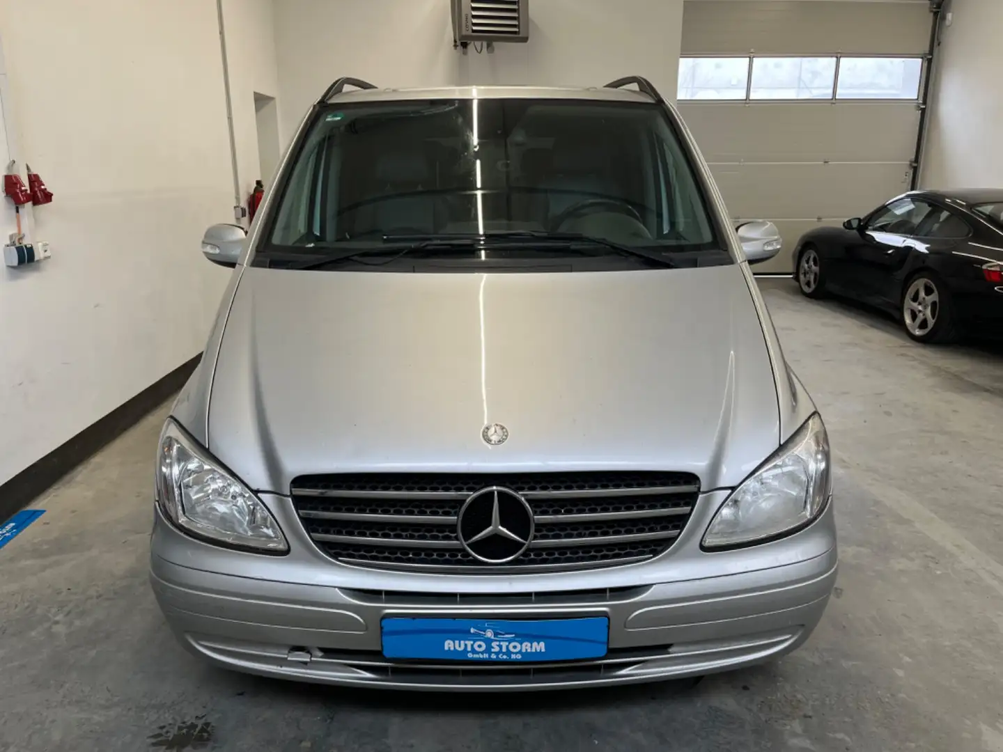 Mercedes-Benz Viano 3.0 CDI  lang*Vollleder*R-KAM*SHZ*Motorschaden* Le Zilver - 2