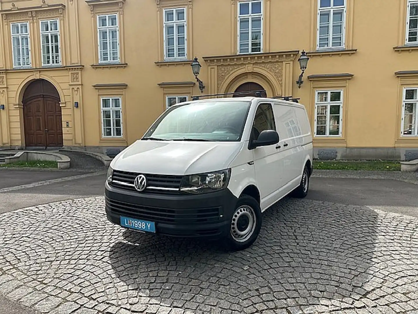 Volkswagen T6 Transporter KR 2,0 TDI *AHK, Klima, 2x SCHIEBETÜRE, Sitzhei... Weiß - 1