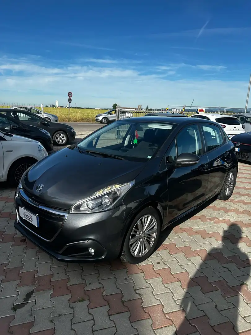 Peugeot 208 5p 1.2 puretech Allure 82cv Gris - 1