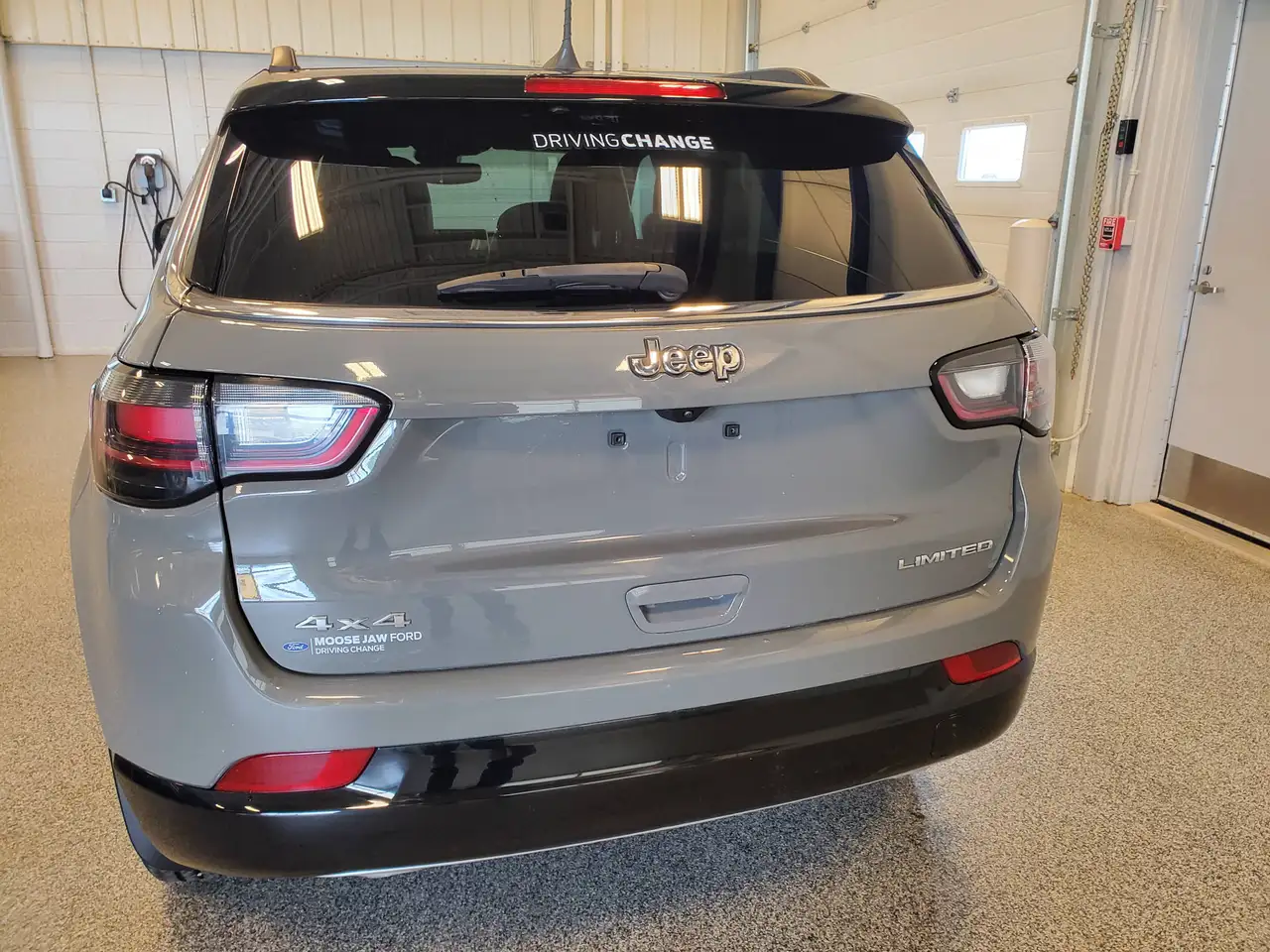 Jeep Compass photo Jeep Compass