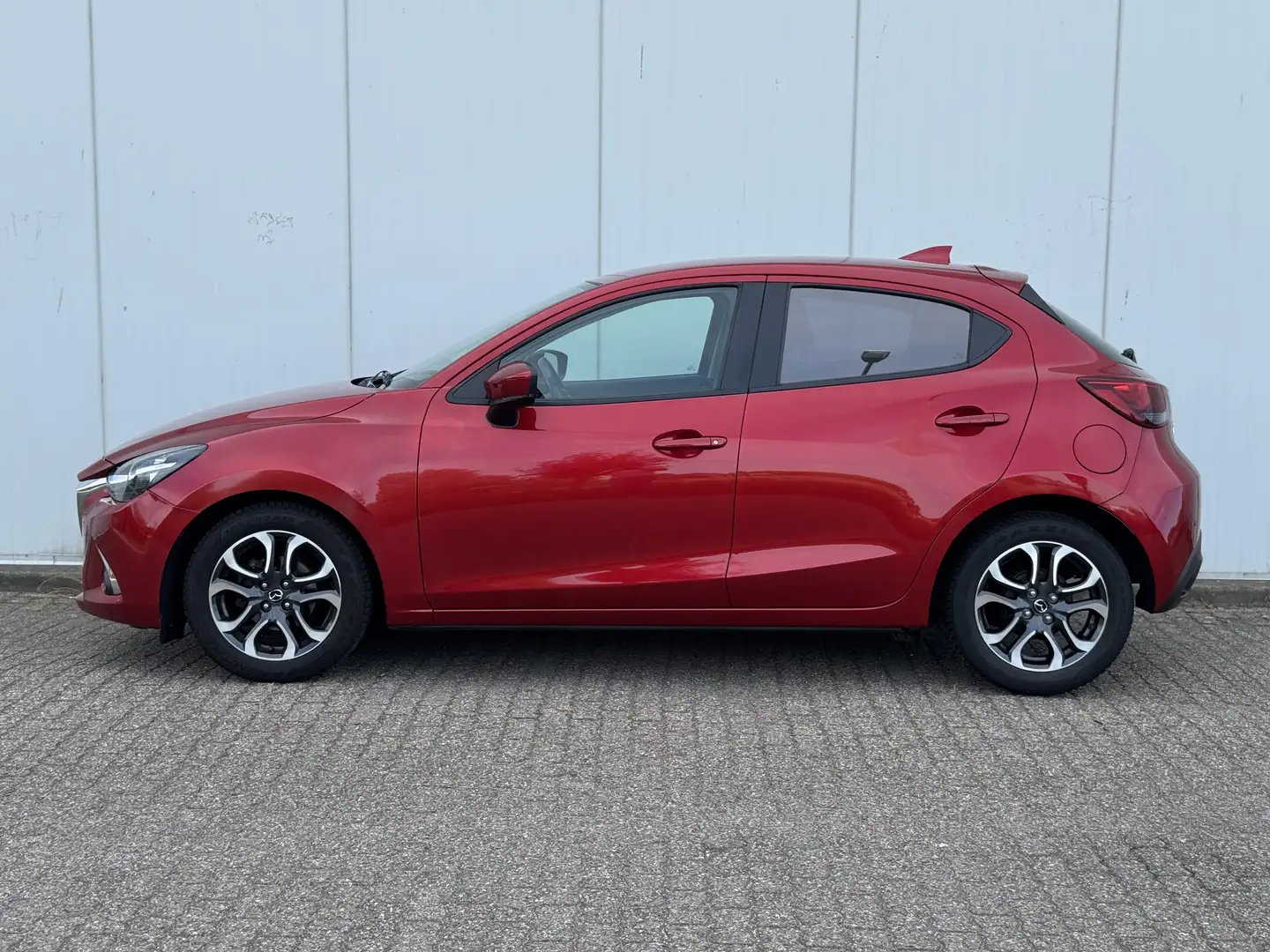Mazda 2 1.5 Skyactiv-G Dyn+ Recent groot onderhoud gehad. Rouge - 2