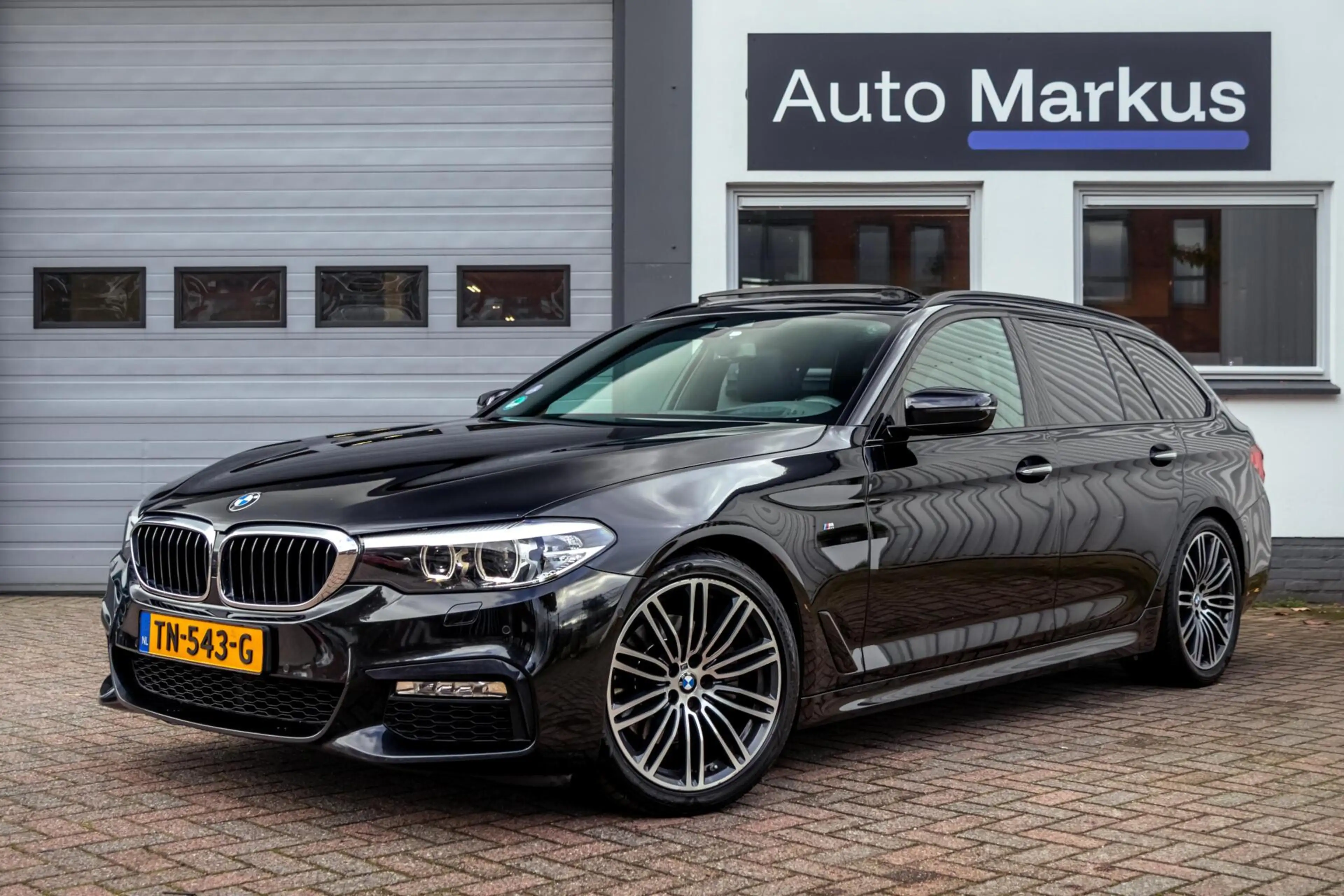 BMW 520 5-serie Touring 520i M-Sport|Pano|HUD|Trekhaak|HiF — photo 2