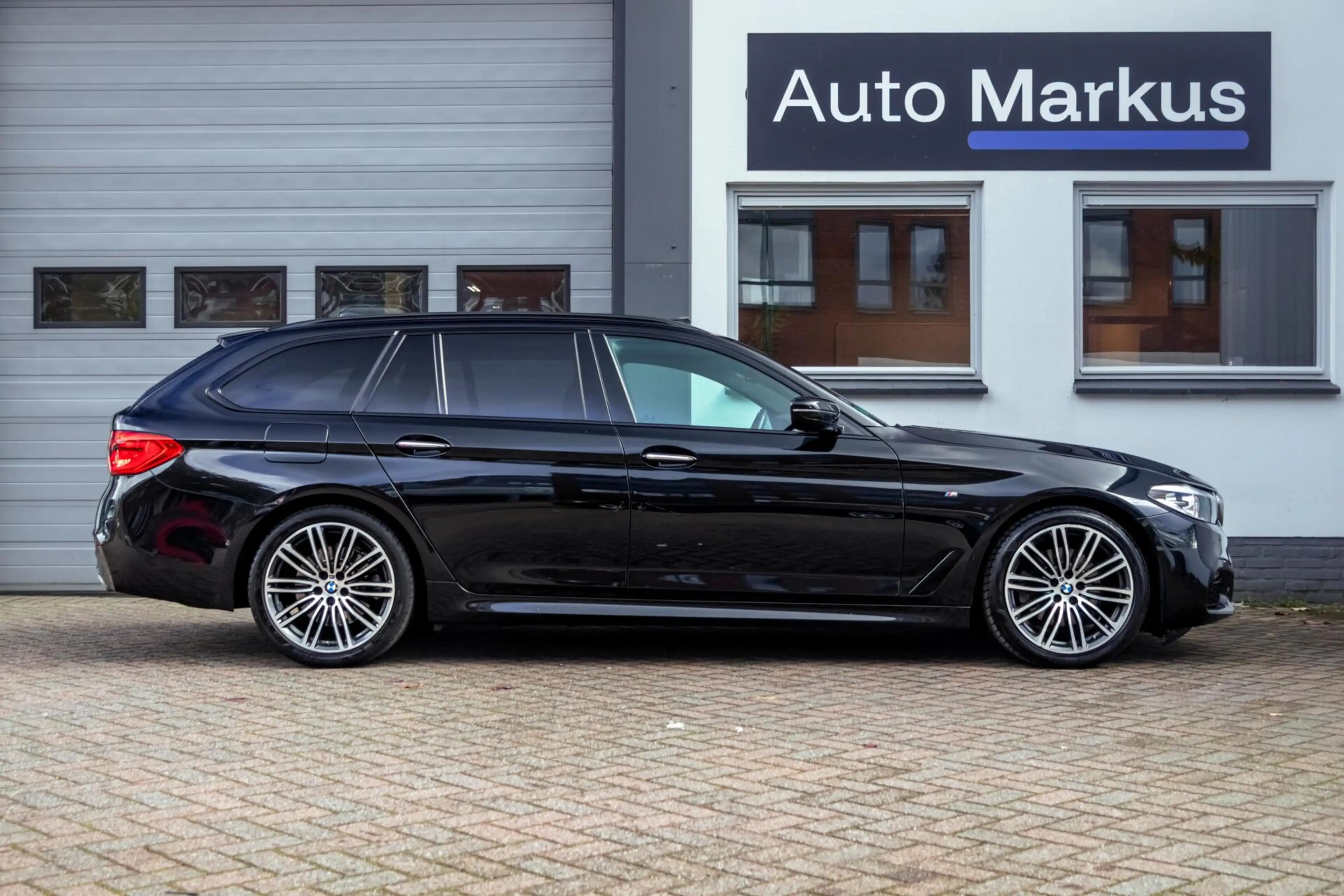 BMW 520 5-serie Touring 520i M-Sport|Pano|HUD|Trekhaak|HiF — photo 5