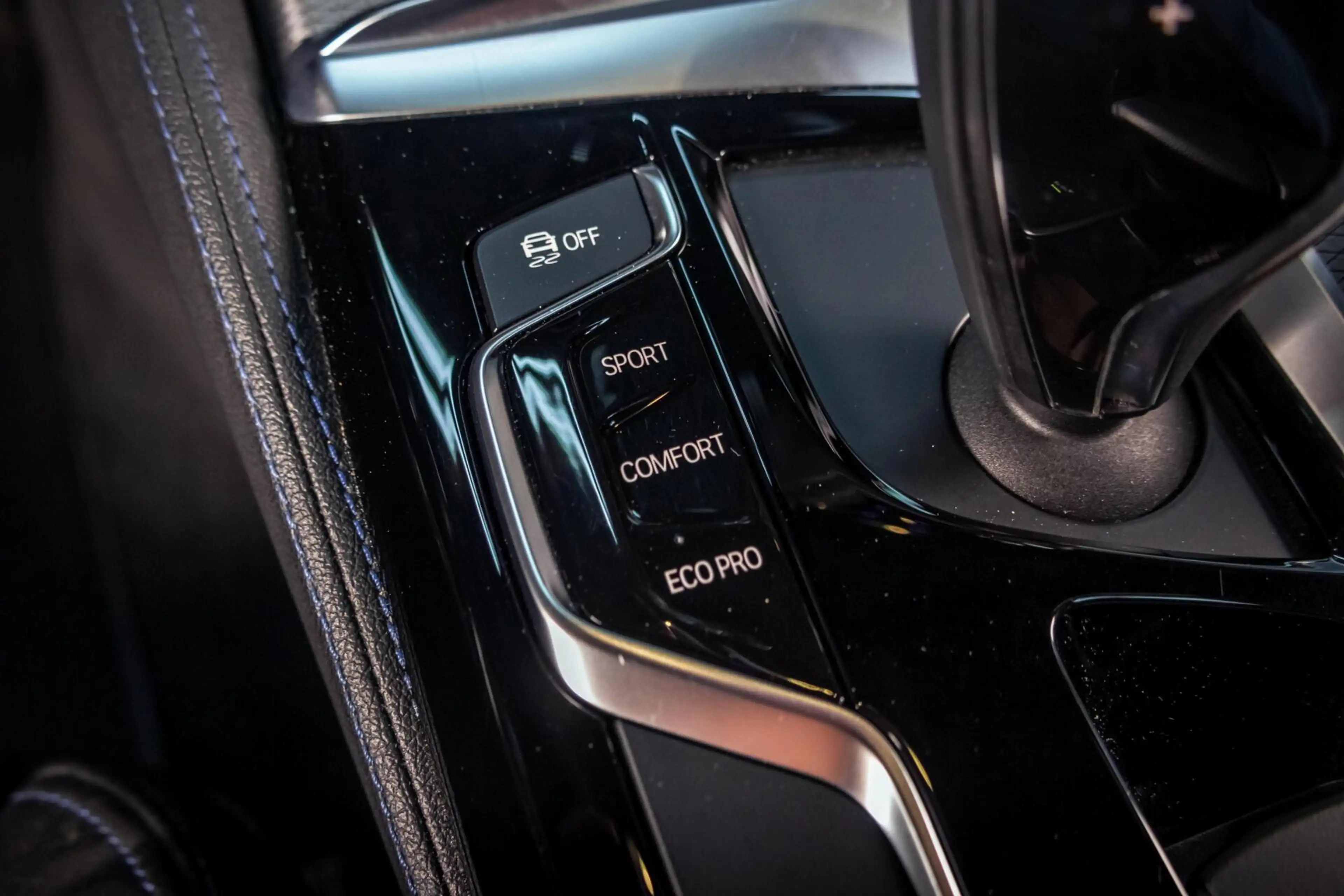 BMW 520 5-serie Touring 520i M-Sport|Pano|HUD|Trekhaak|HiF — photo 35