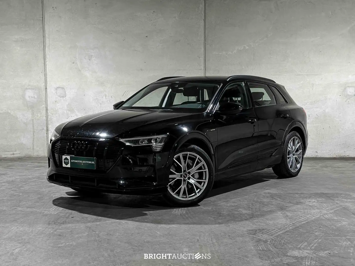 Audi e-tron 50 quattro Business edition 71 kWh Zwart - 2