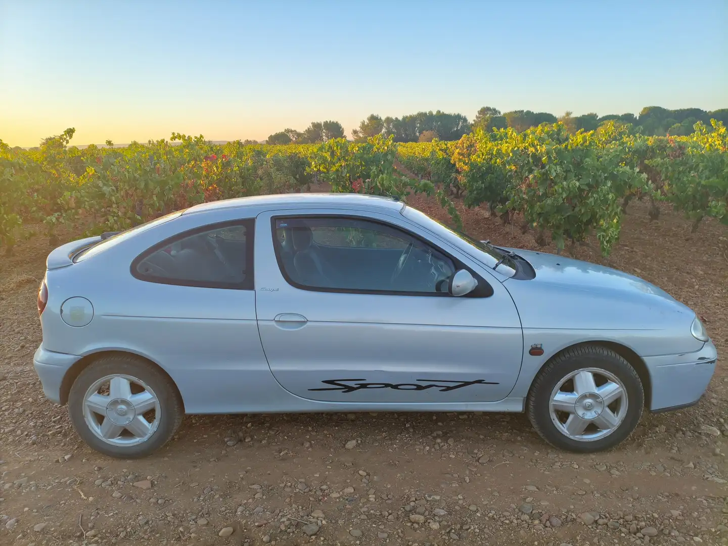 Renault Megane Mégane Coupé 1.9DCI Sportway Sportway Plateado - 2