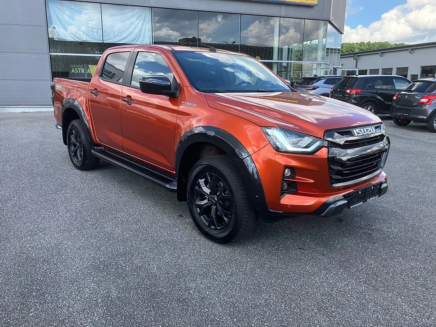 Isuzu D-Max D-MAX Double Cab 4x4 V-Cross A/T Orange - 1