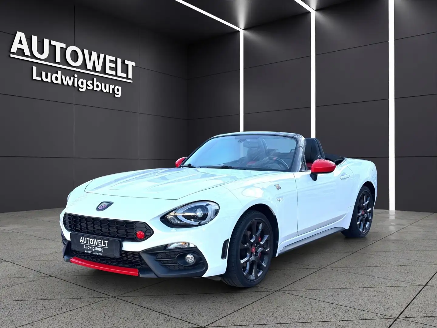 Abarth 124 Spider 1.4 Turbo Automatik Monza-Brembo Weiß - 1