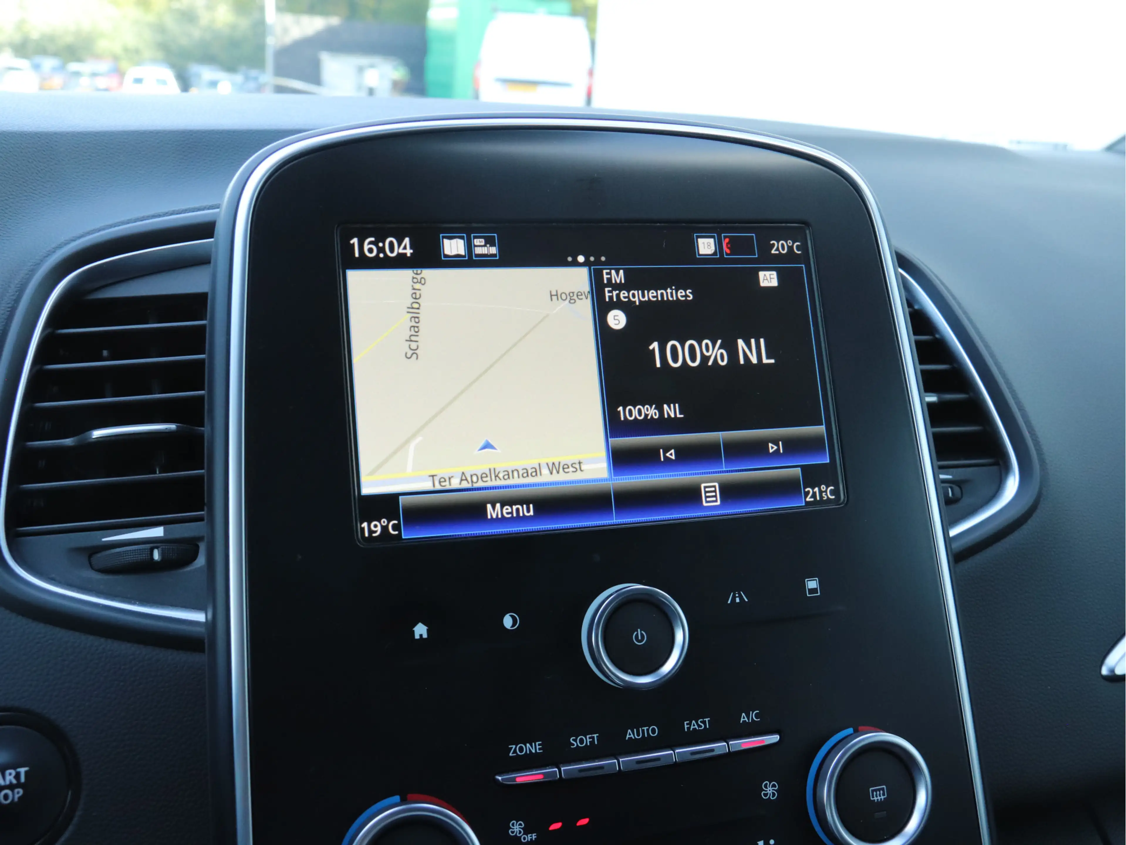 Renault Scenic 1.3 TCe 140 Limited EDC AUTOMAAT / CRUISE / TREKHA — photo 12