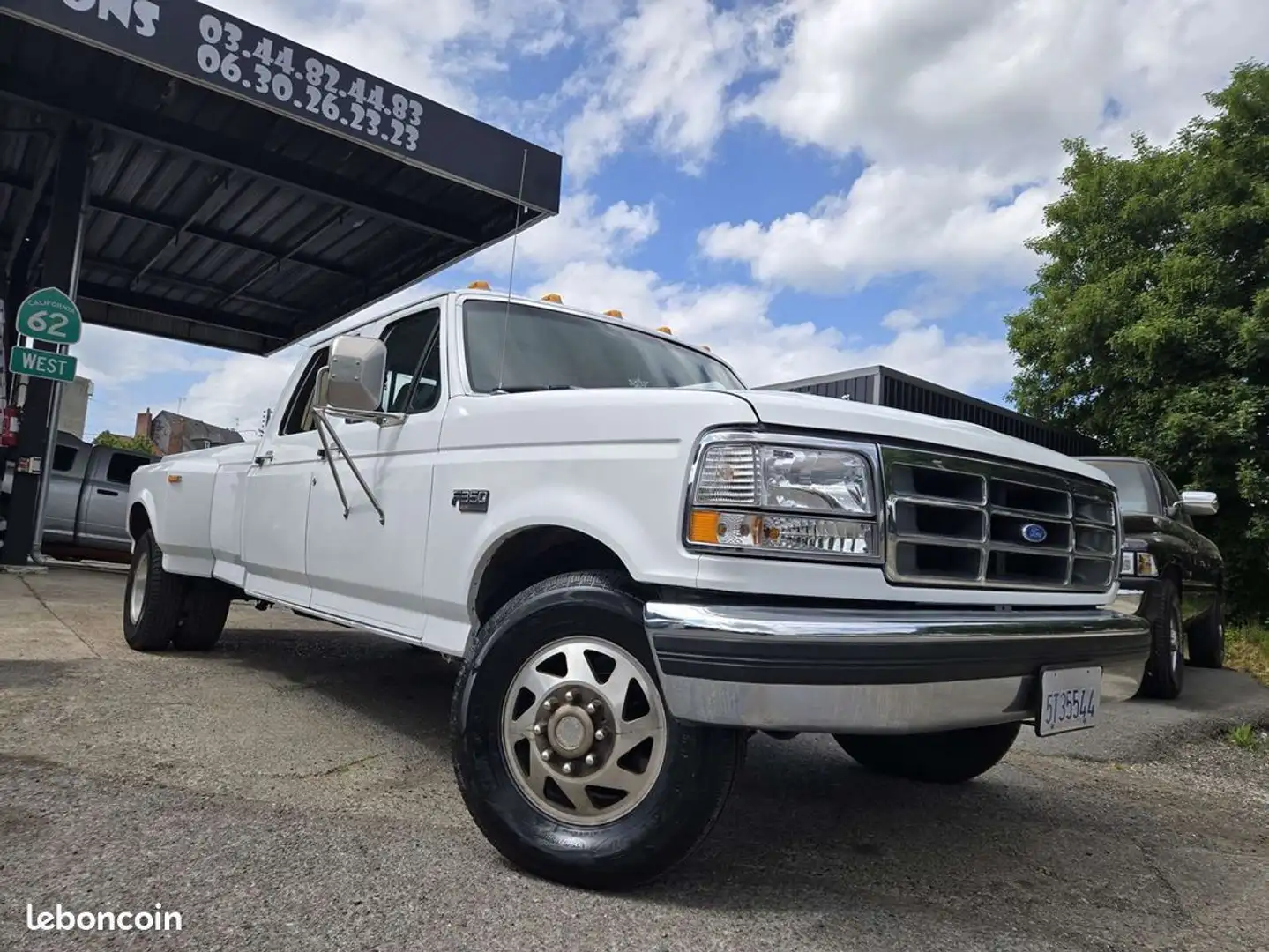 Ford F 350 F 350 dually Crew cab 6 places 7.5 V8 460ci XLT Blanc - 2