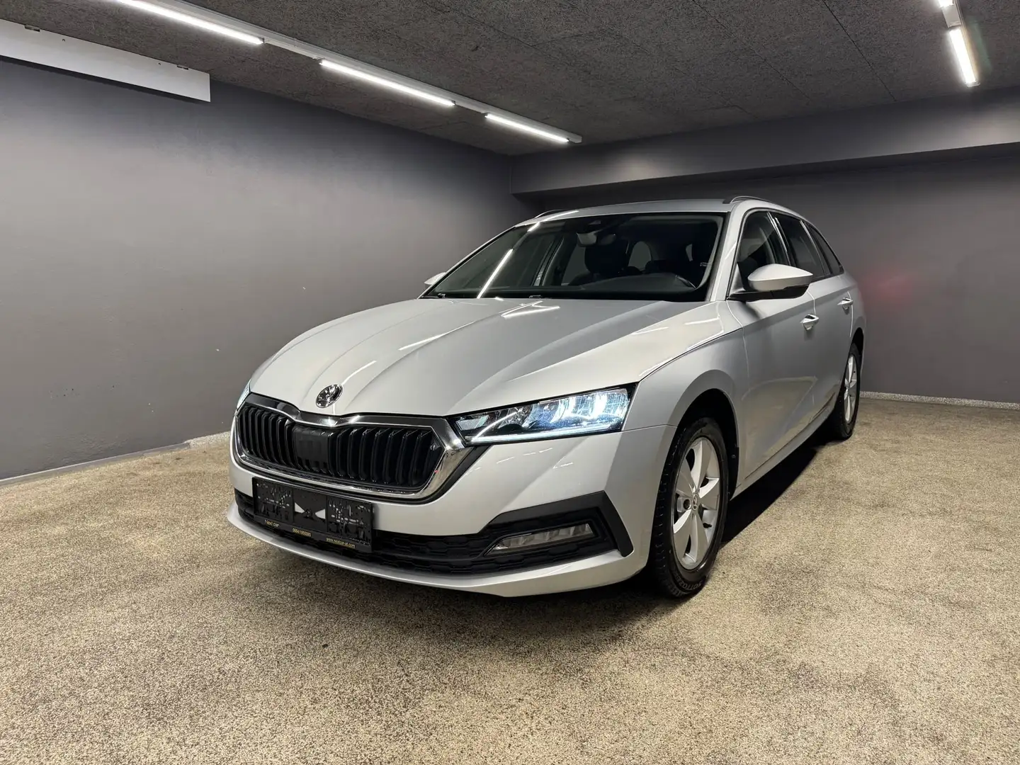 Skoda Octavia Ambition Grigio - 1