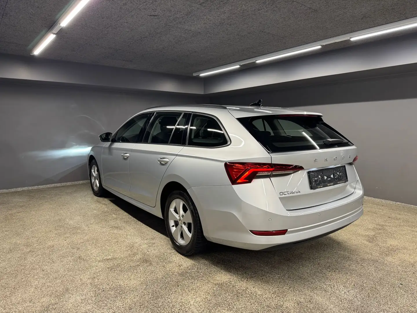 Skoda Octavia Ambition Grigio - 2