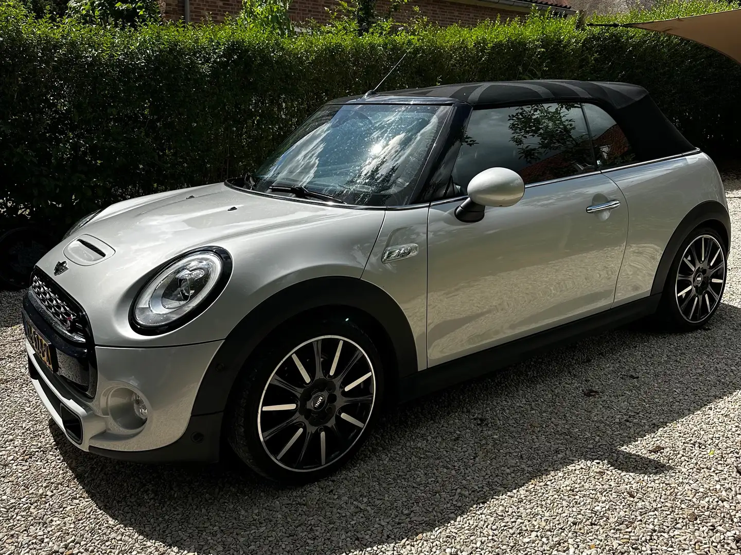 MINI Cooper S Cabrio Full option, stoelverwarming, lederen bekleding - 1
