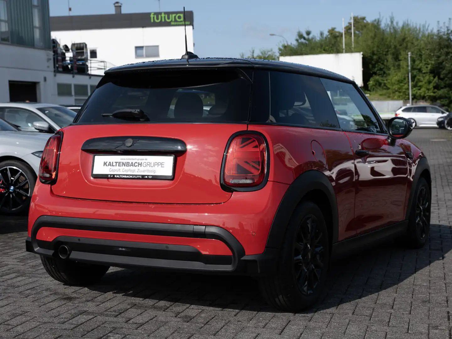 MINI Cooper C lassic Trim KLIMA PDC SHZ KAMERA Rojo - 2