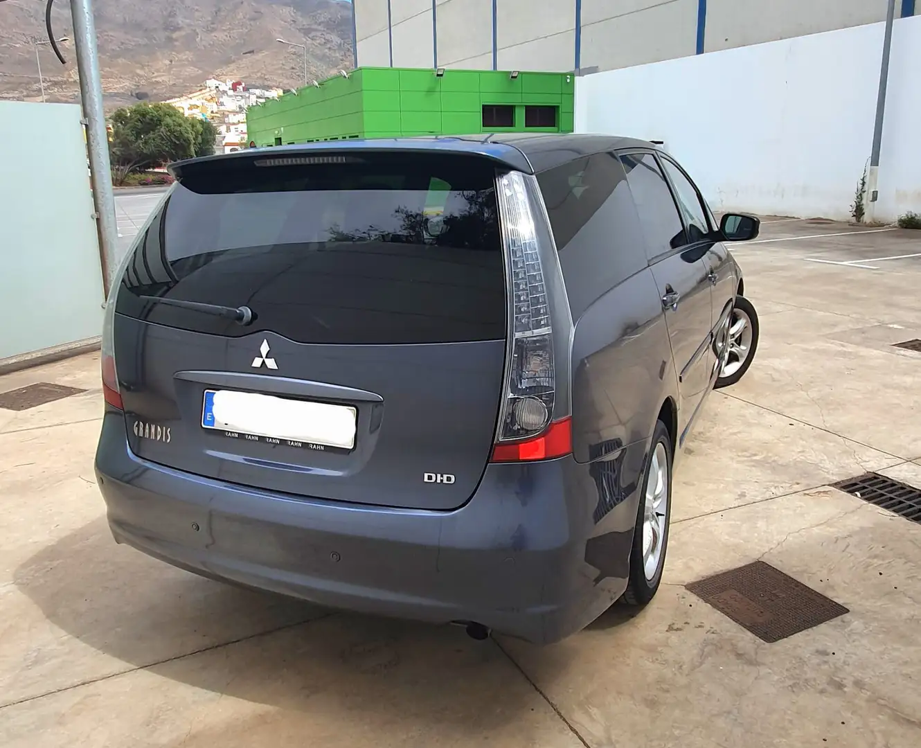 Mitsubishi Grandis Grandis 2.0DI-D Instyle Instyle Gris - 2