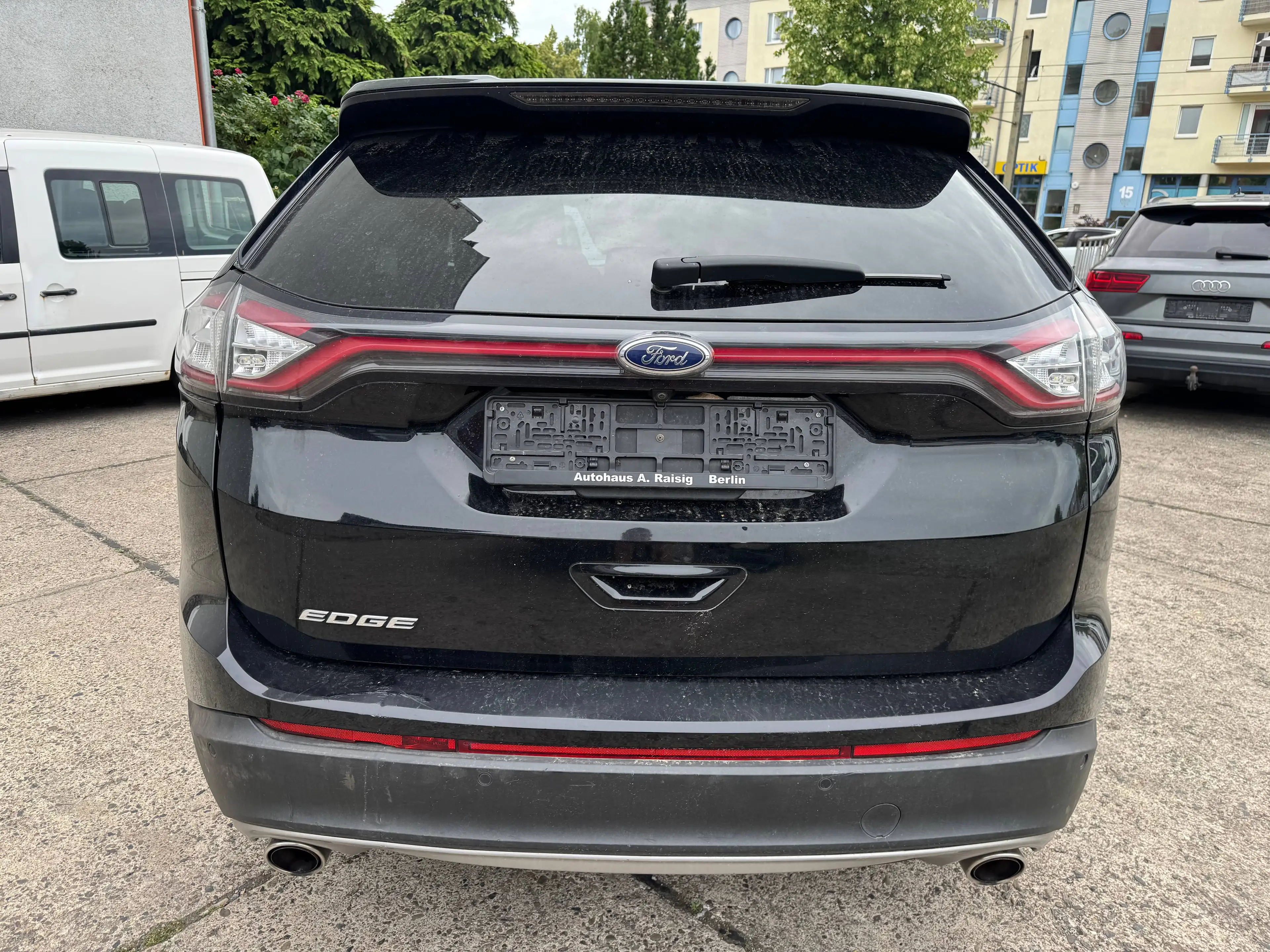 Ford Edge Titanium 4x4 — photo 6